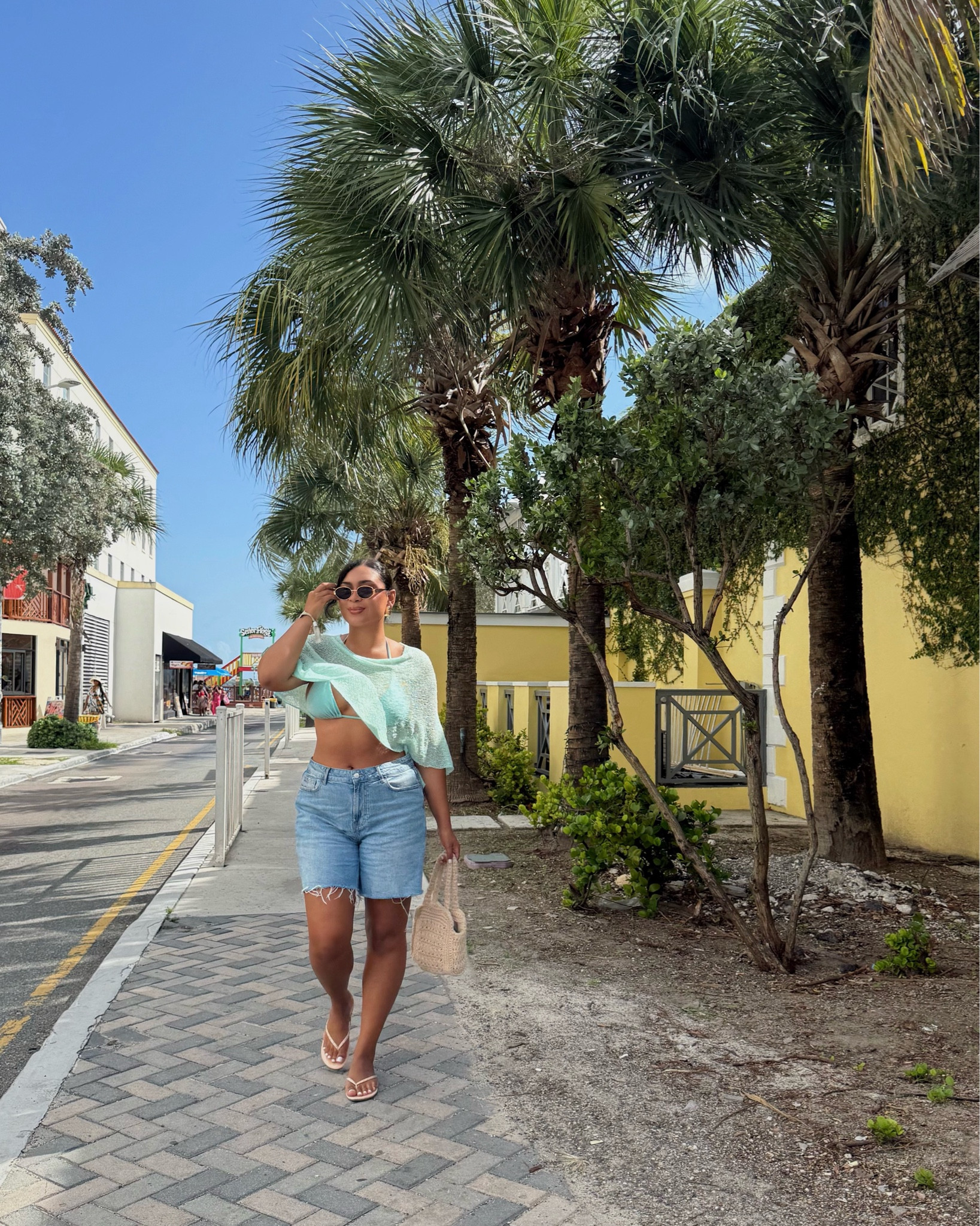 comfy & cute beach outfit🩵obsessed with this poncho from Amazon, it’s lightweight & looks cute with and over everything

Jorts are AmazontheDrop, wearing a size 30 (super stretchy, if you’re in between sizes size down 1)