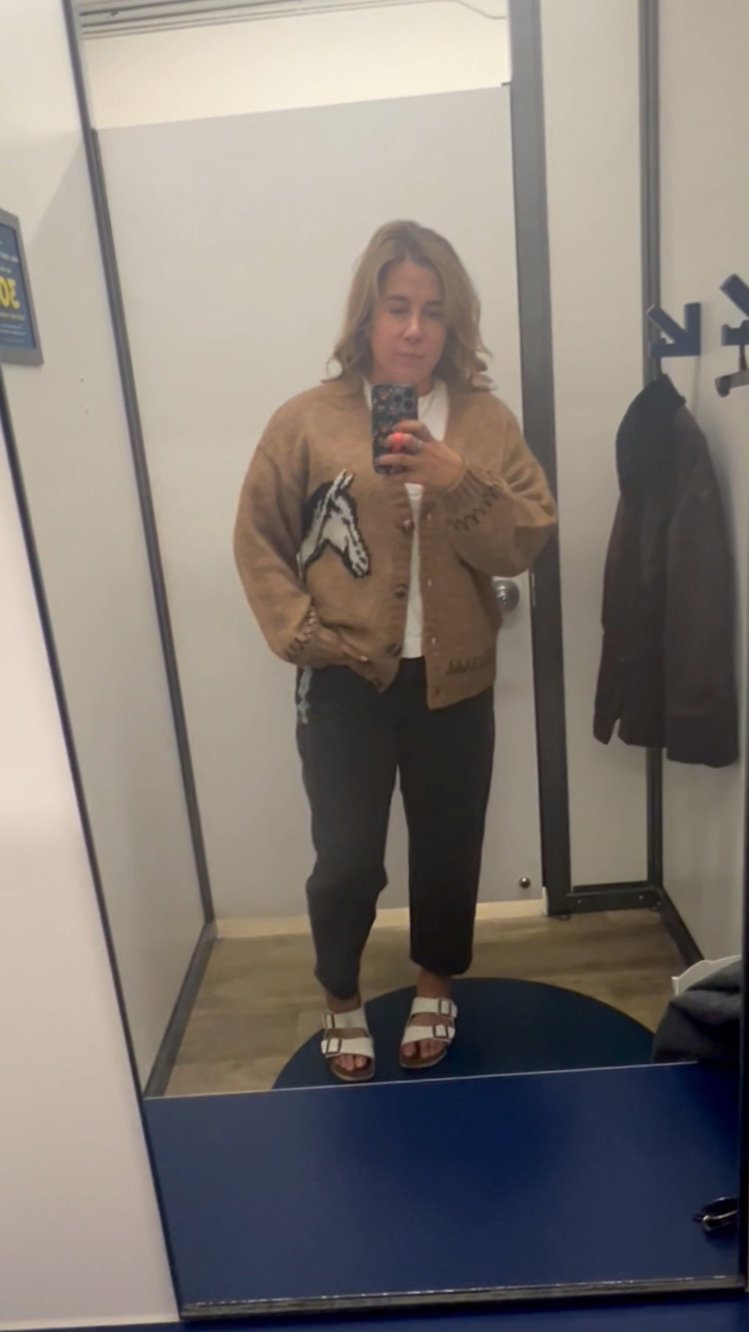Fall fashion is here at old navy! These black faded barrel jeans with seaming detail are perfect for fall in Texas! They are cropped to wear with sandals or flats. 

#LTKMidsize #LTKFindsUnder50 #LTKOver40