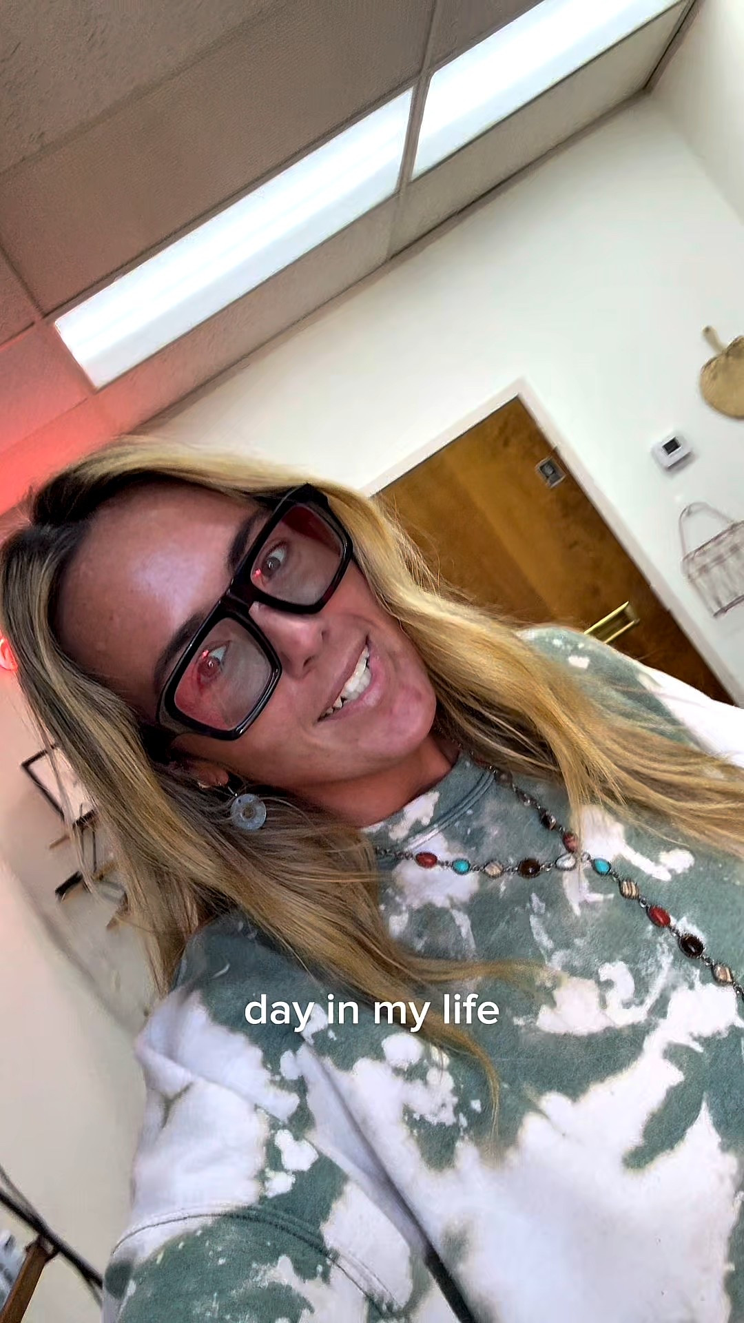 ATHENS GA HAIRSTYLIST TAKING APPTS

#LTKdayinmylife #LTKvlog #LTKBeauty