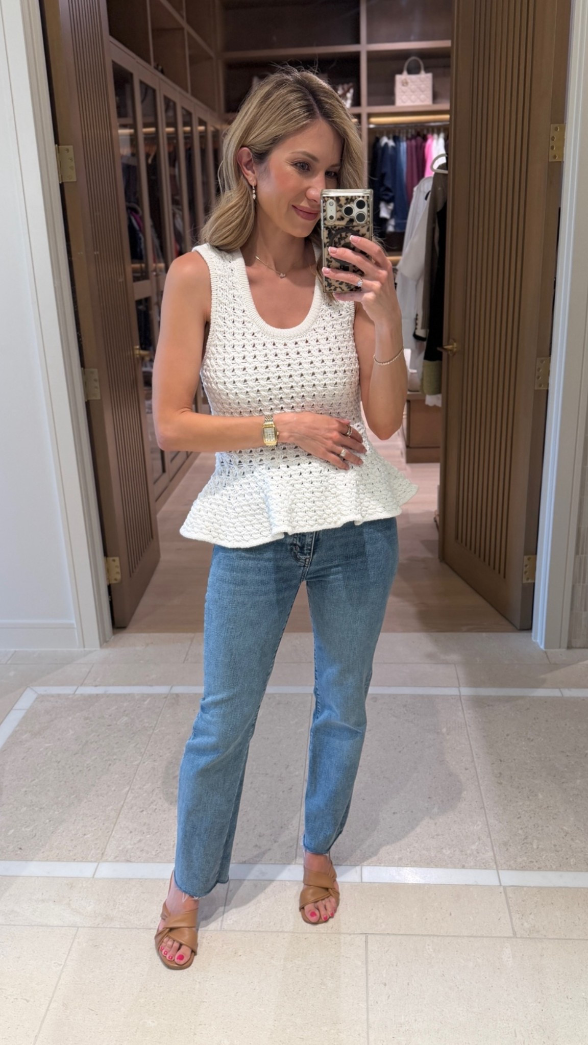 Outfit Look✨

Pistola Anna Peplum Sweater - small 
Frame Le Sleek Staight Leg Jeans - color: Rowley Raw Fray. Size: 24
Inez Isa mid heel

#LTKPetite #LTKWorkwear #LTKOver40