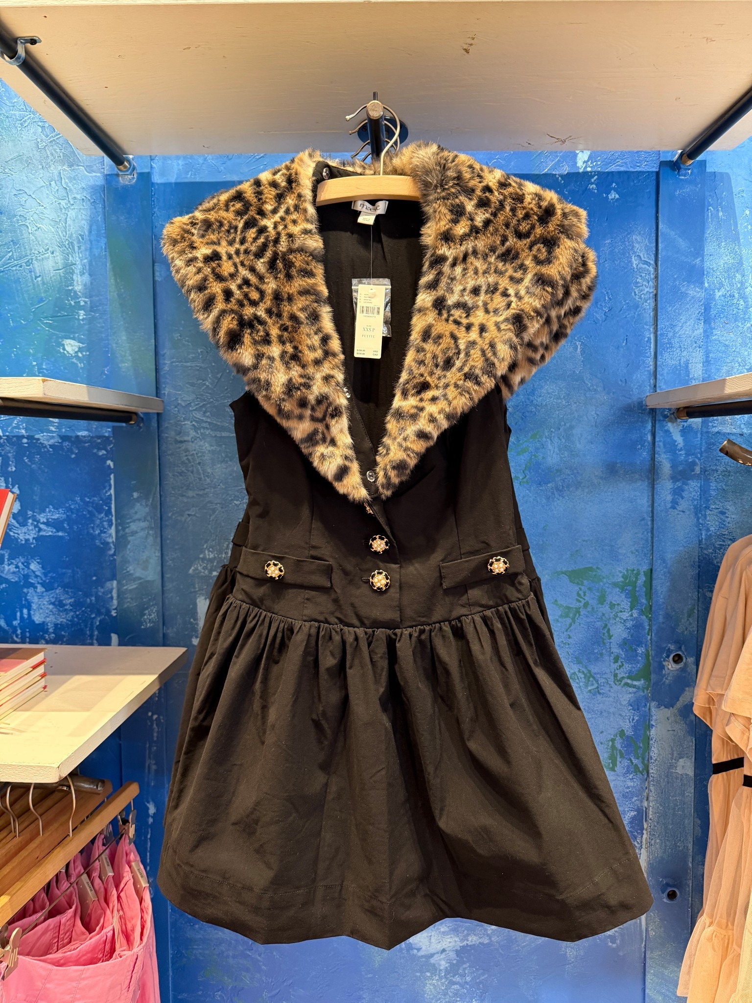 The cutest holiday party dress from Anthropologie. Maeve faux fur collar mini dress.

Holiday party, holiday dress, black dress, leopard print, style over 40, Anthro finds

#LTKSeasonal #LTKHoliday #LTKGiftGuide