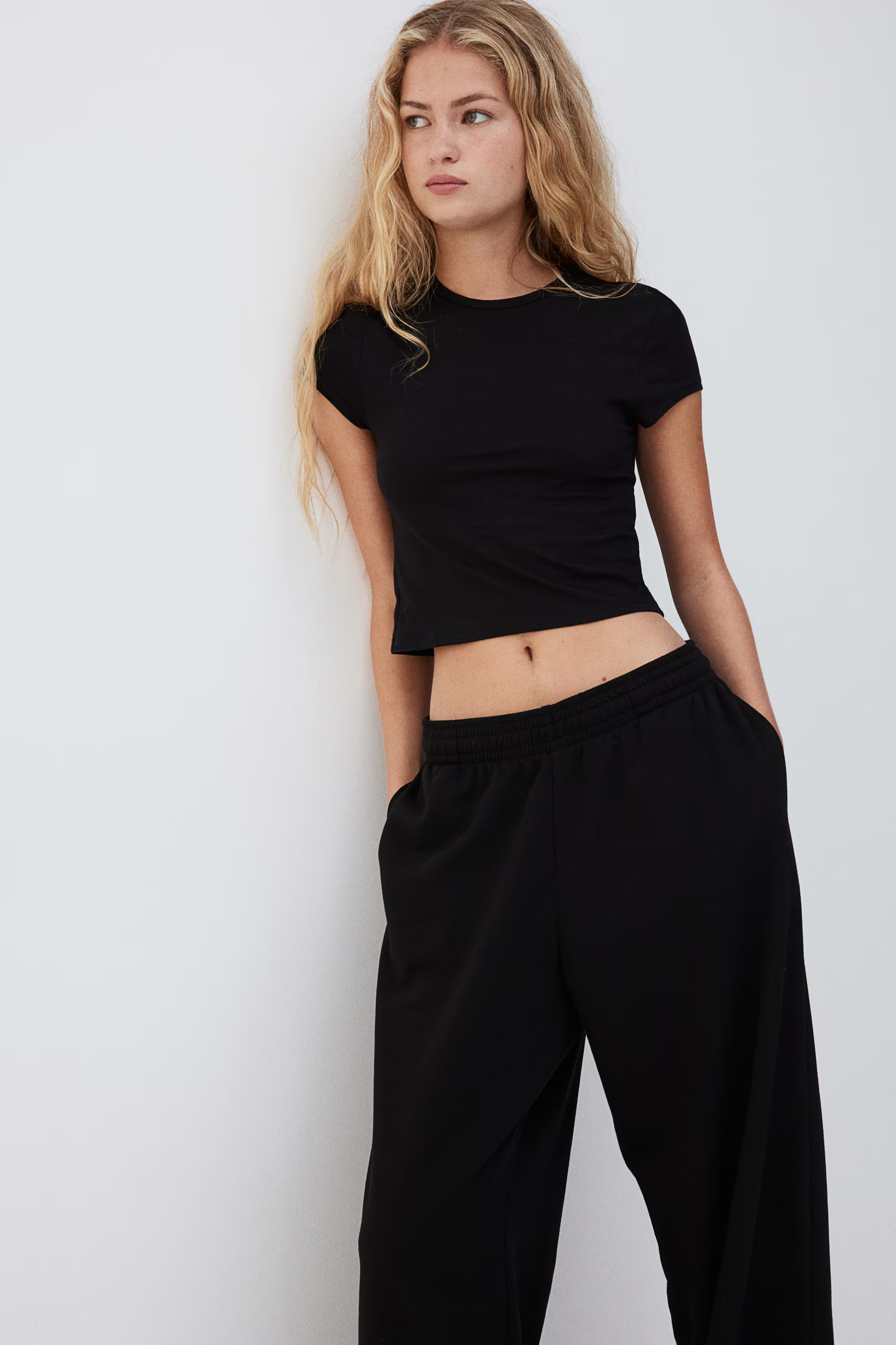 Wide-Leg Joggers - Black - Ladies | H&M US | H&M (US + CA)