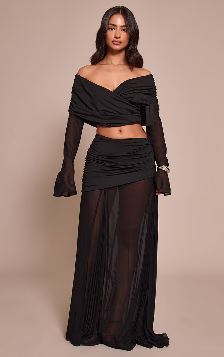 Petite Black Godet Pleat Maxi Skirt  | Petite | PrettyLittleThing US