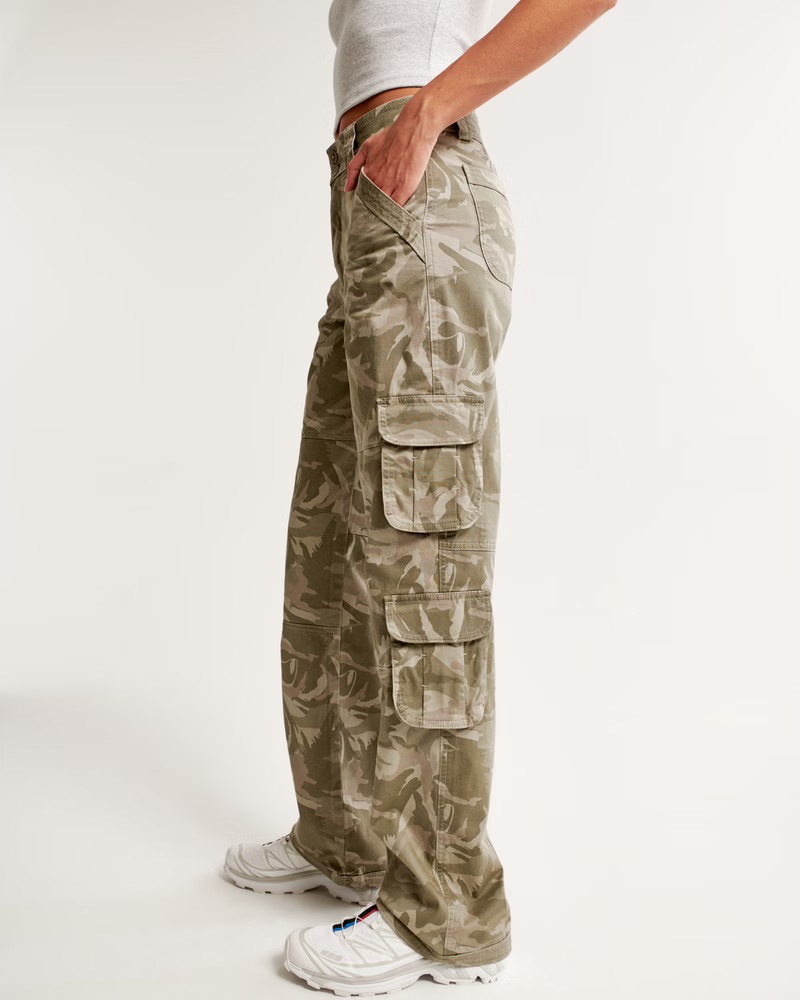 Women's Relaxed Cargo Pant | Women's Clearance | Abercrombie.com | Abercrombie & Fitch (US)