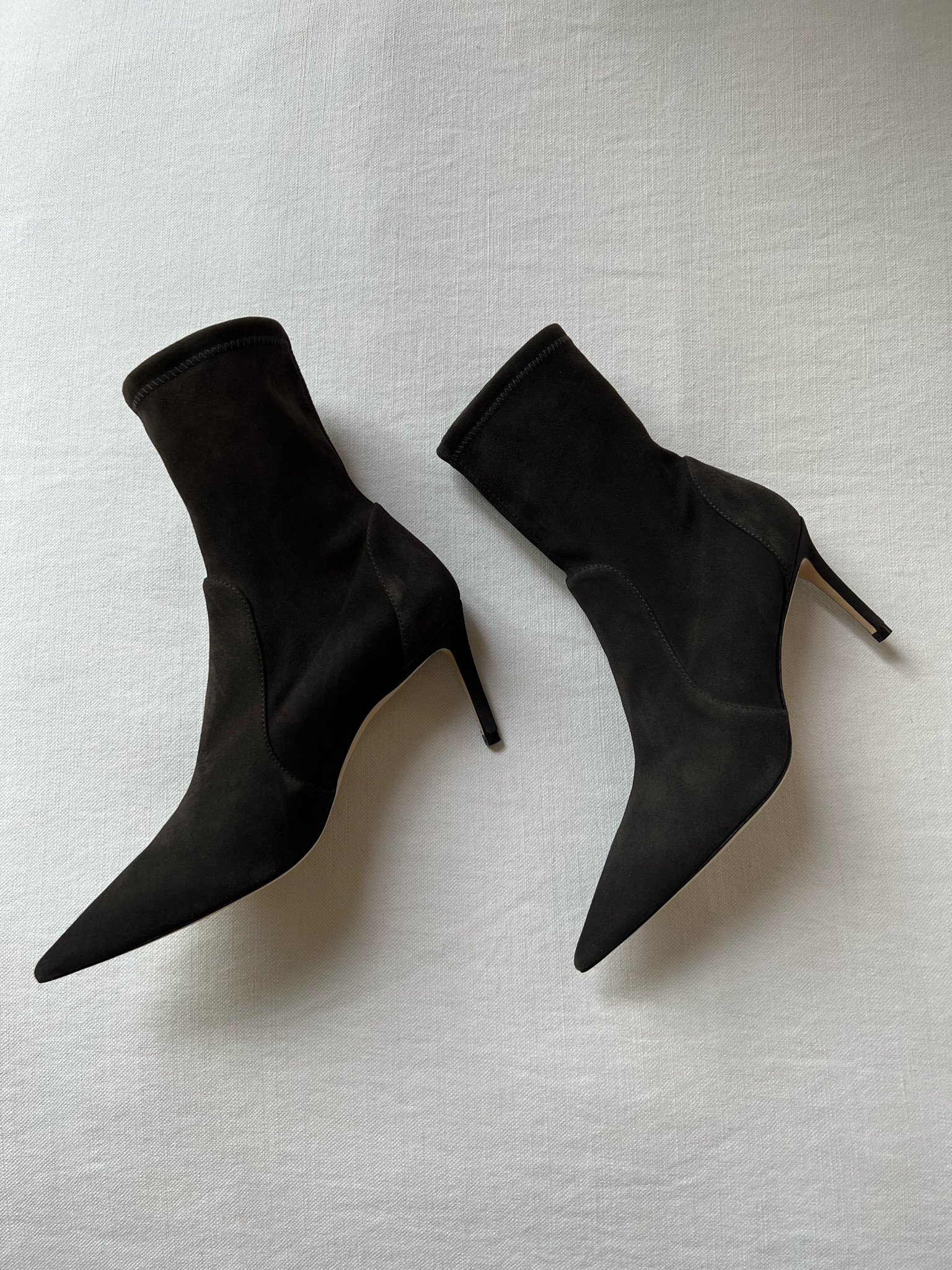 Obsessed with these sleek and beautiful black booties! #booties #onsale

#LTKshoecrush #LTKsalealert #LTKSeasonal