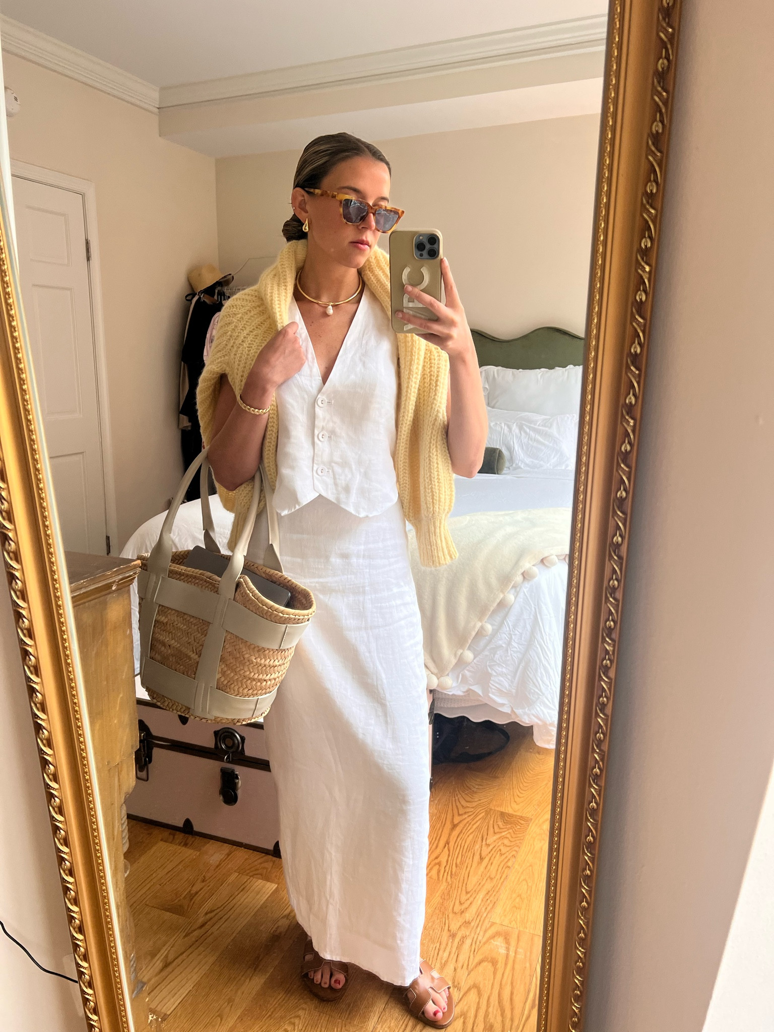 Summer outfits / linen outfits / linen skirt and vest set / straw bag 

#LTKWorkwear #LTKFindsUnder100 #LTKItBag