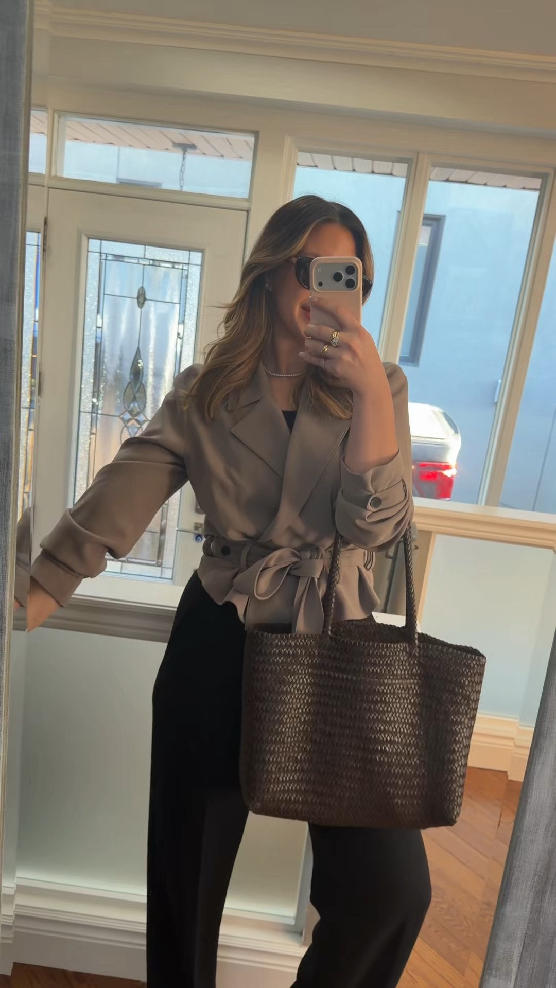 Office ootd 💃🏻

#LTKcanada