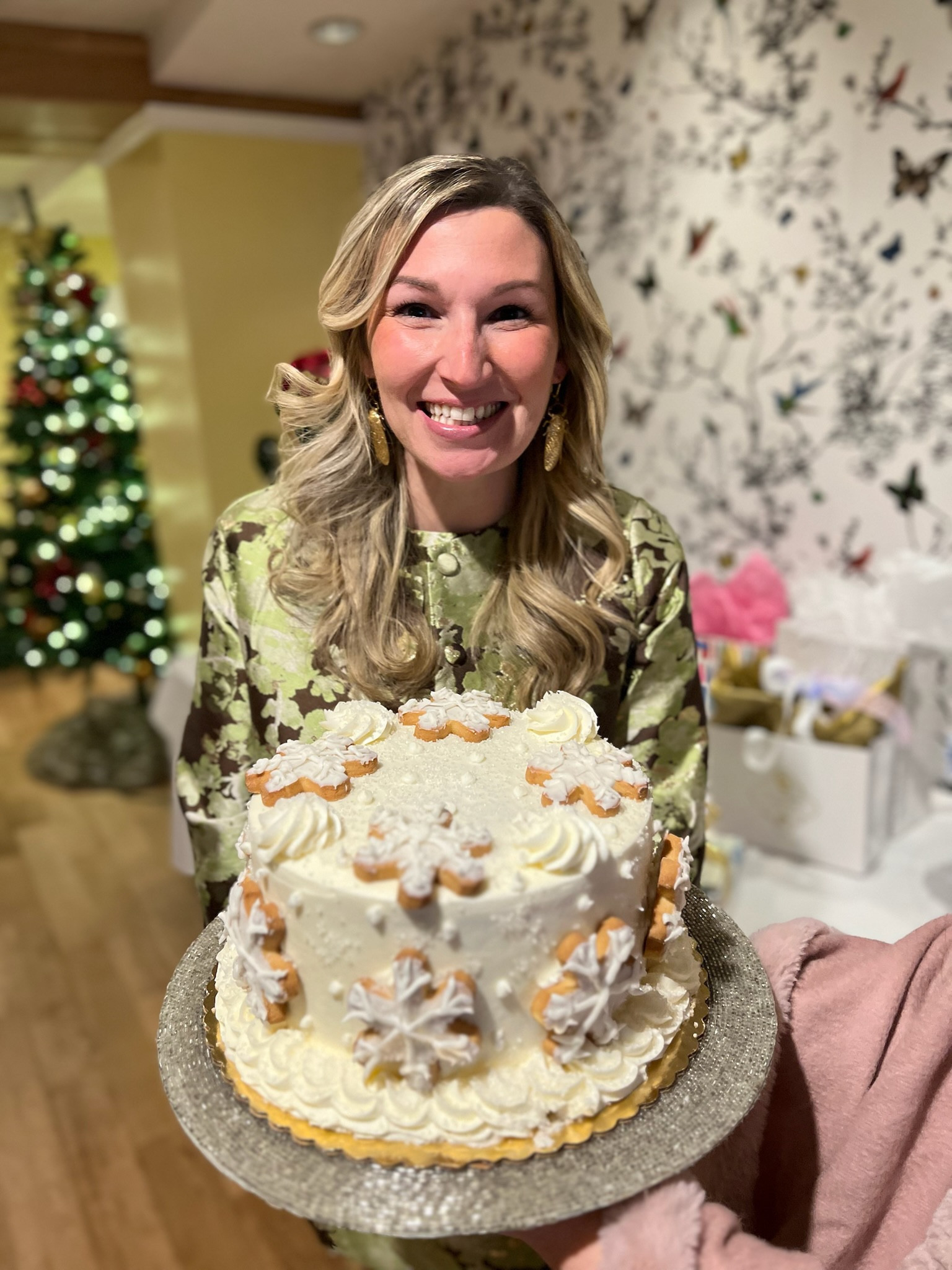 The BEST dress for my sprinkle. Loved this set and plan to wear the coat as a coat dress alone. The quality is unreal and it isn’t too heavy. 10/10!

#tuckernucking #tuckernuck #bumpstyle 

#LTKStyleTip #LTKBump