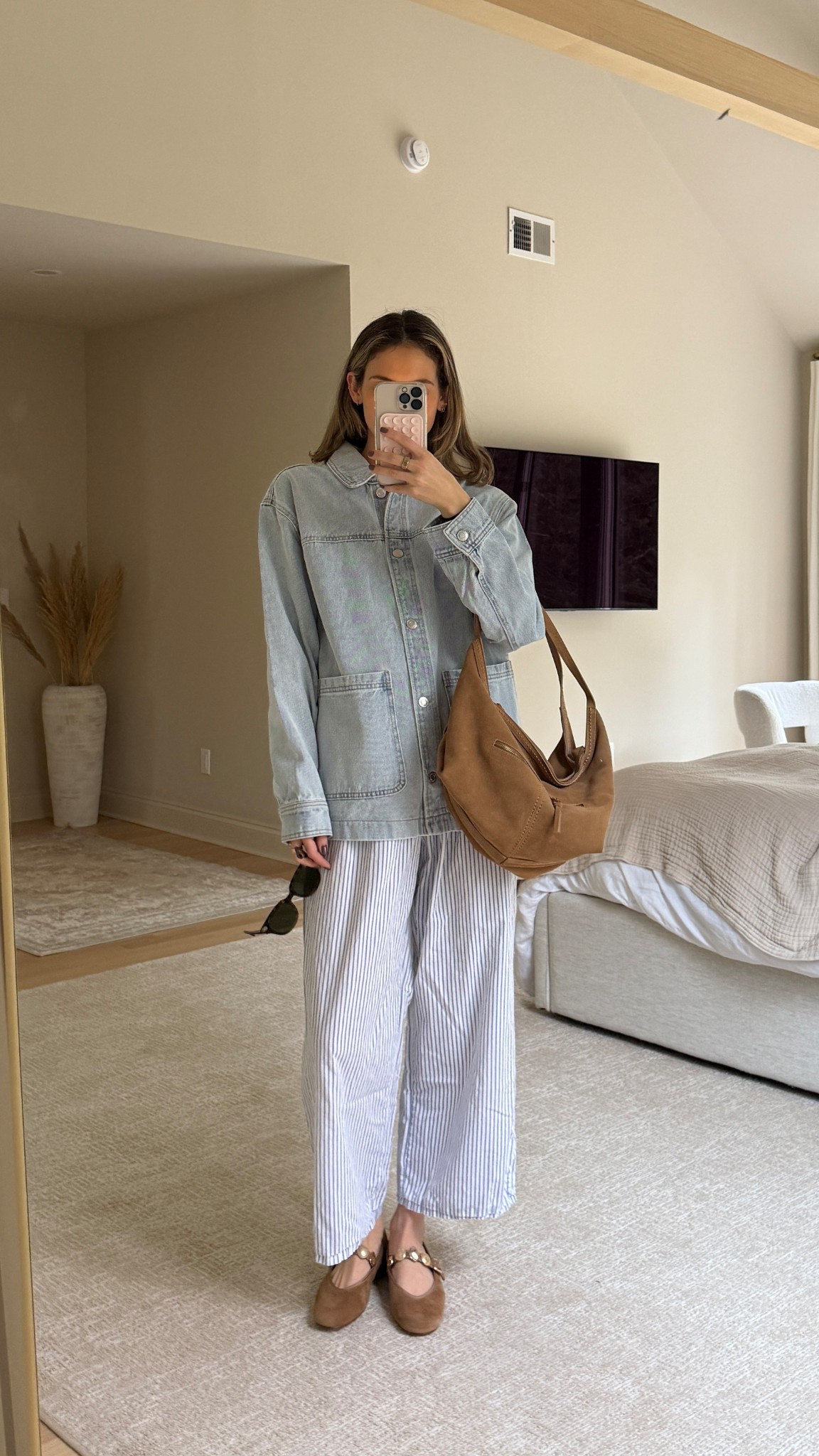 Denim + stripes + suede 🤌🏼

#LTKmomlife #LTKootd #LTKFindsUnder50