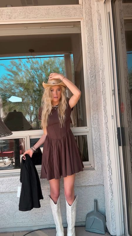Everyday casual spring / summer dress
Amazon fashion finds
Cotton mini dress
Country concert, Nashville, country music festival 
Black mini dress
Little black dress 

#LTKVideo #LTKFestival #LTKfindsunder50