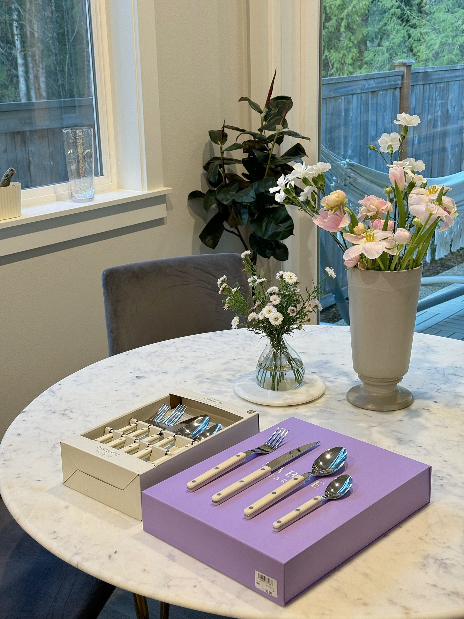 Which one would you pick? $2/pc or $8/pc

#LTKhome