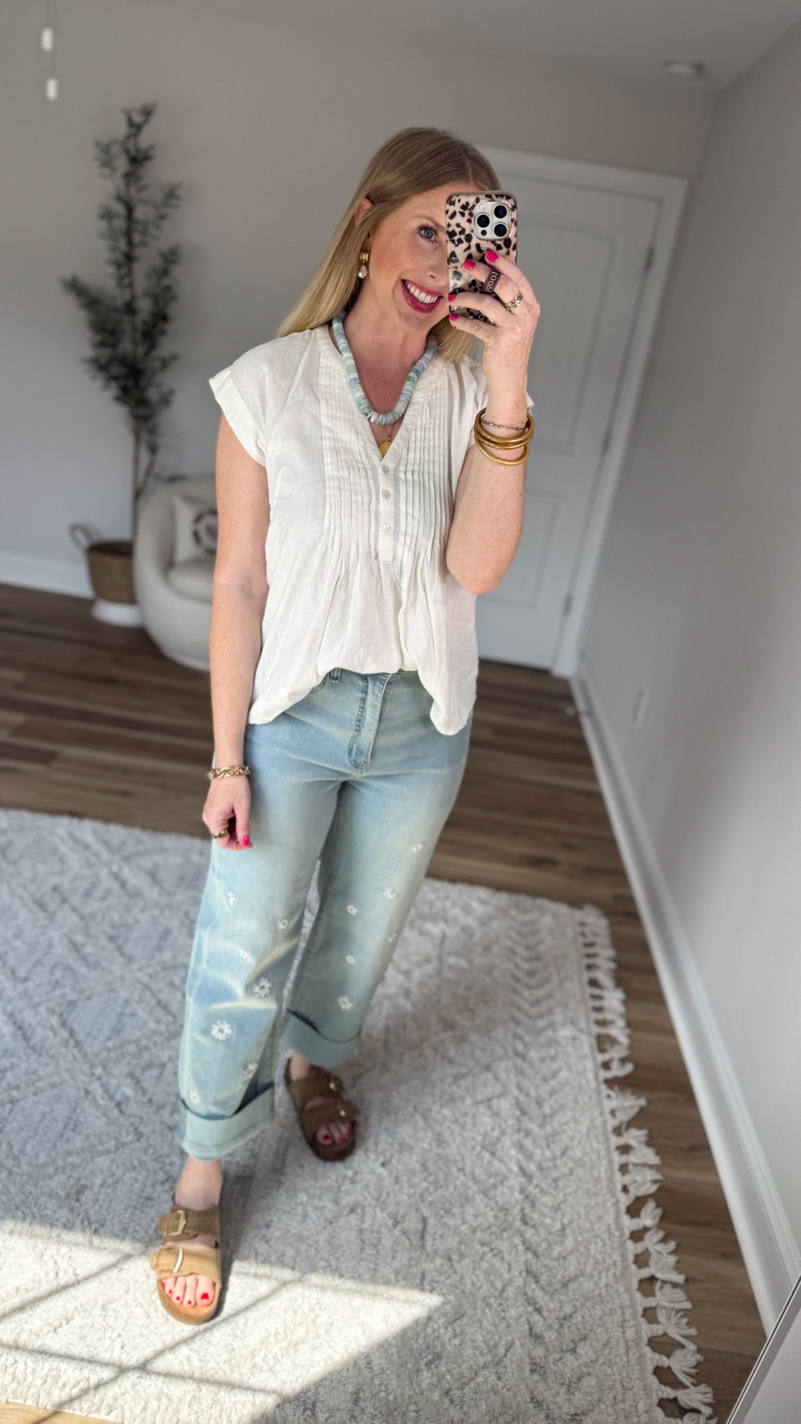 Weekend Walmart Wins Try-On
Pintuck top- small
Floral jeans- 6, runs big! Go with smaller size

#LTKmomlife #LTKootd #LTKgrwm