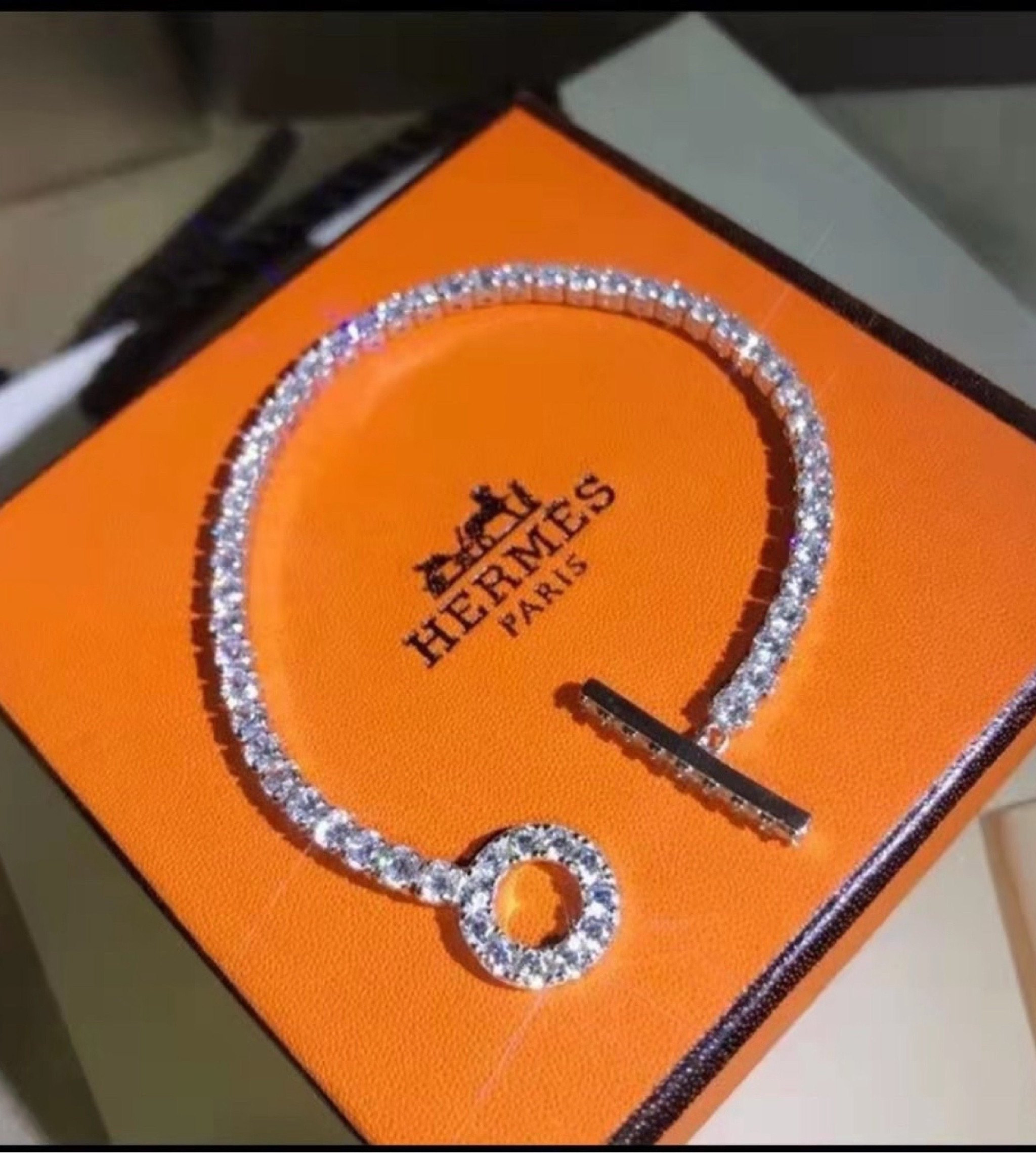 Hermes tennis bracelet #dhgate

#LTKSaleAlert #LTKFindsUnder50 #LTKSeasonal