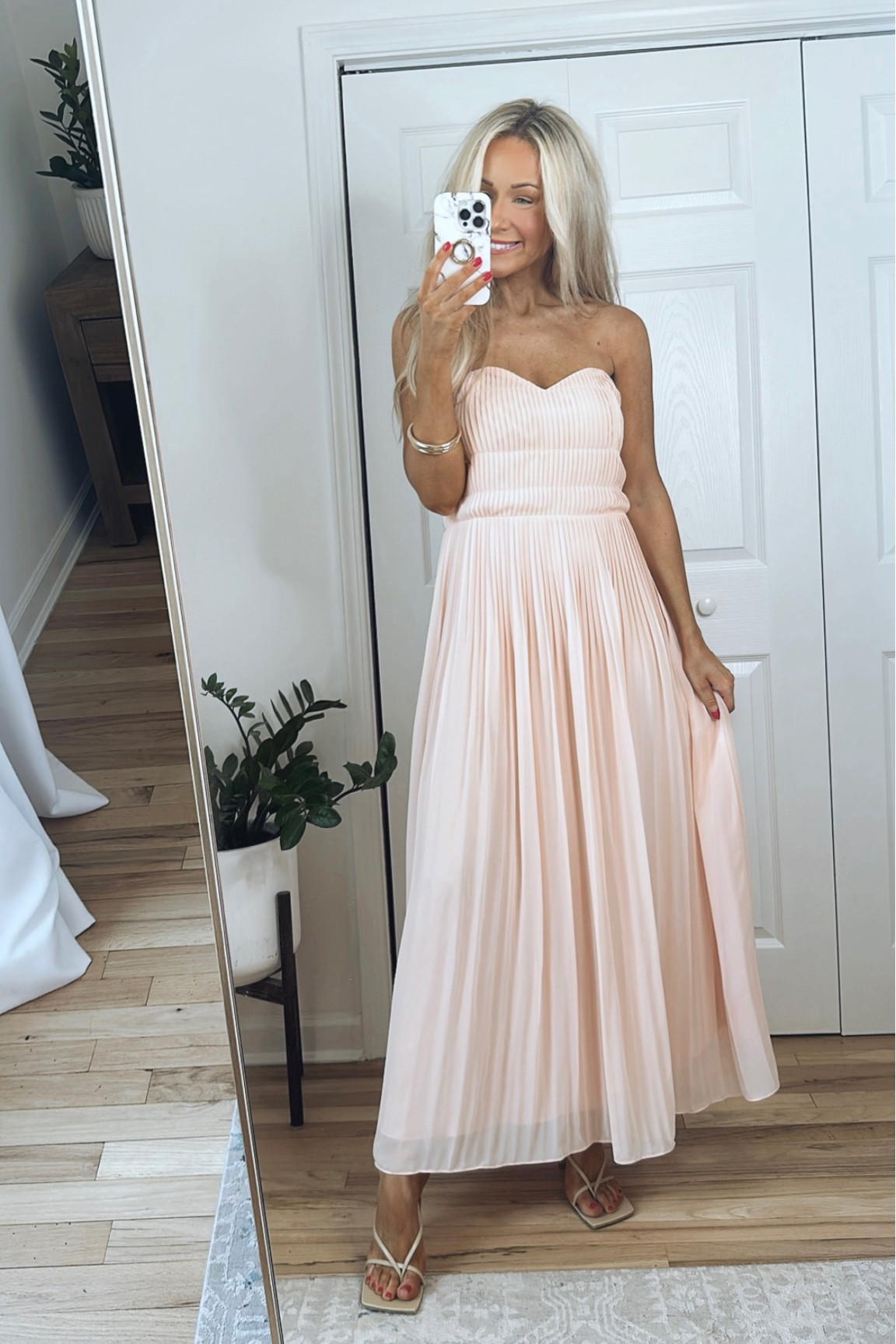 strapless open back dress Achanti Pleated Maxi Dress - White Black Floral main image 0