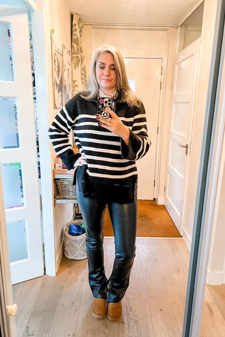 Ootd - Friday. Wool striped oversized sweater with faux leather pants (old, Zara), classic Ugg boots and a bandana scarf. 

H&M, Zara, Mango, Casual style

#LTKeurope #LTKstyletip #LTKover40