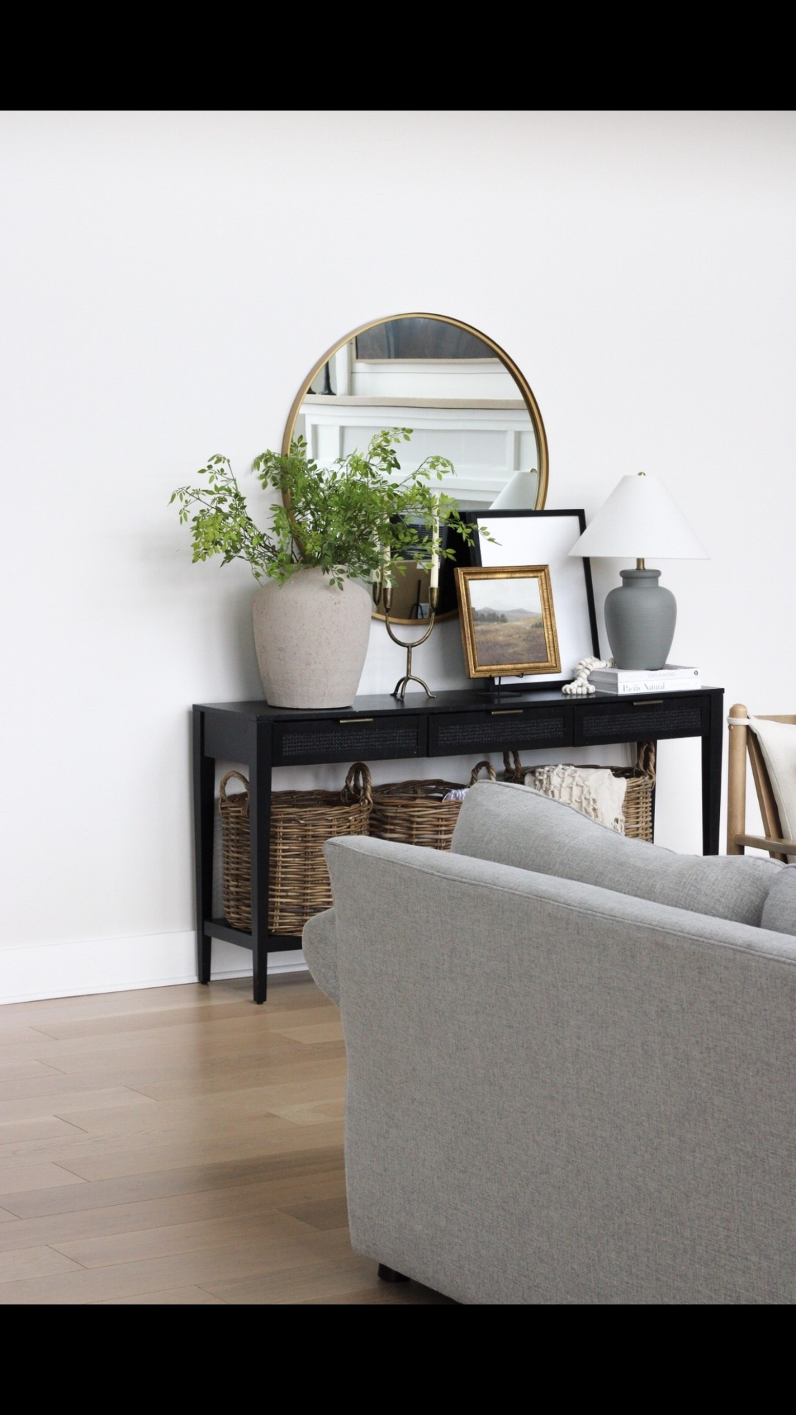 Black console table styling 

#LTKSaleAlert #LTKHome #LTKFindsUnder100