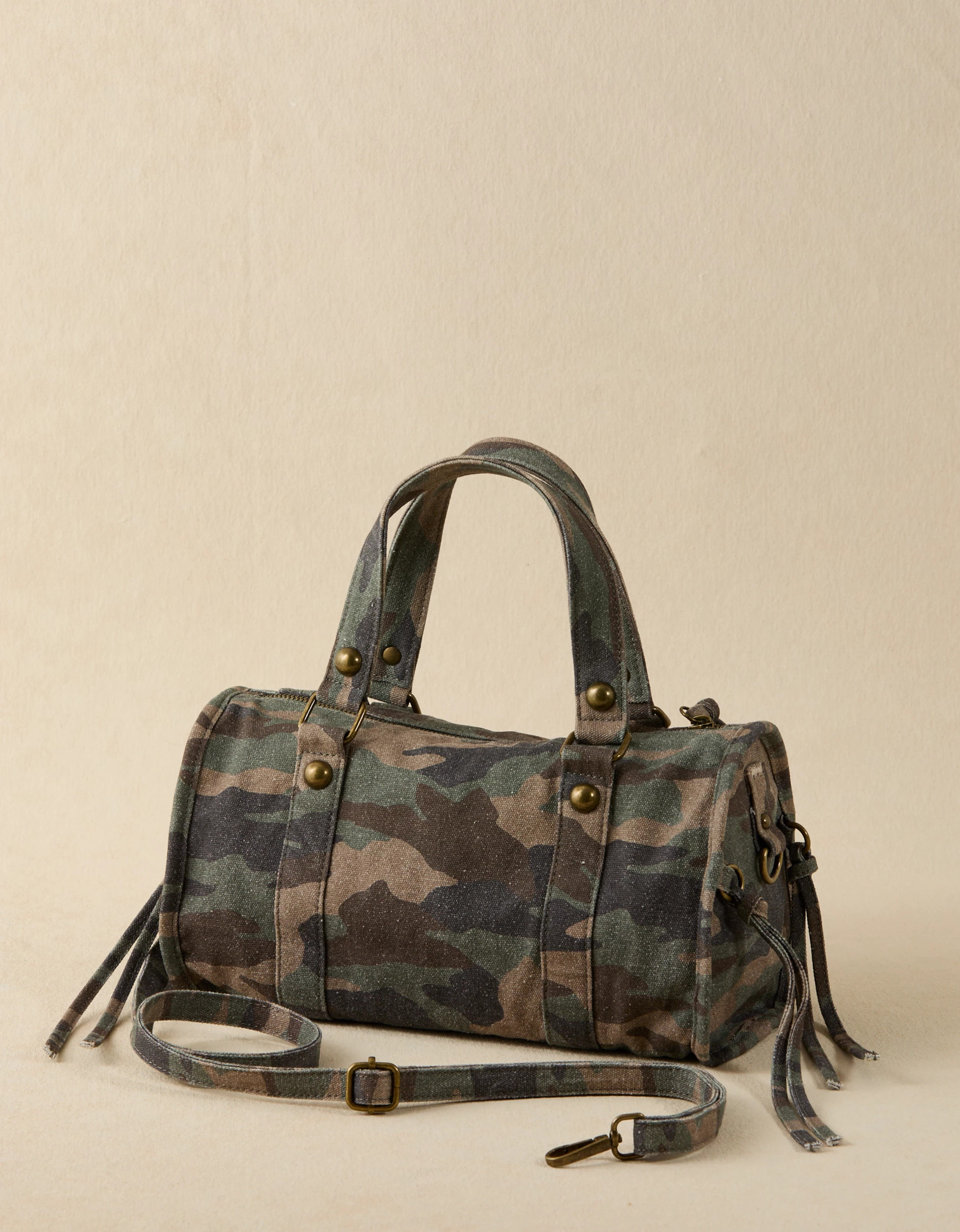 AE Y2K Mini Messenger Bag | American Eagle Outfitters (US & CA)