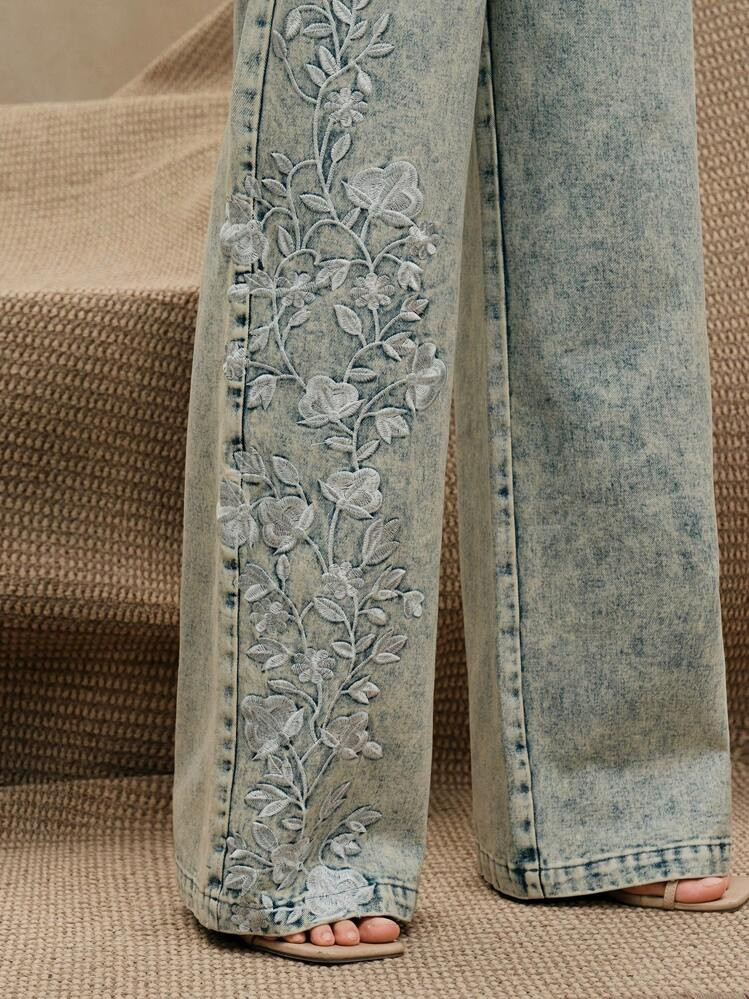 Anewsta Chinese New Year, Valentine's Day, Holiday & Casual Elegant Floral Embroidered Women Trousers | SHEIN