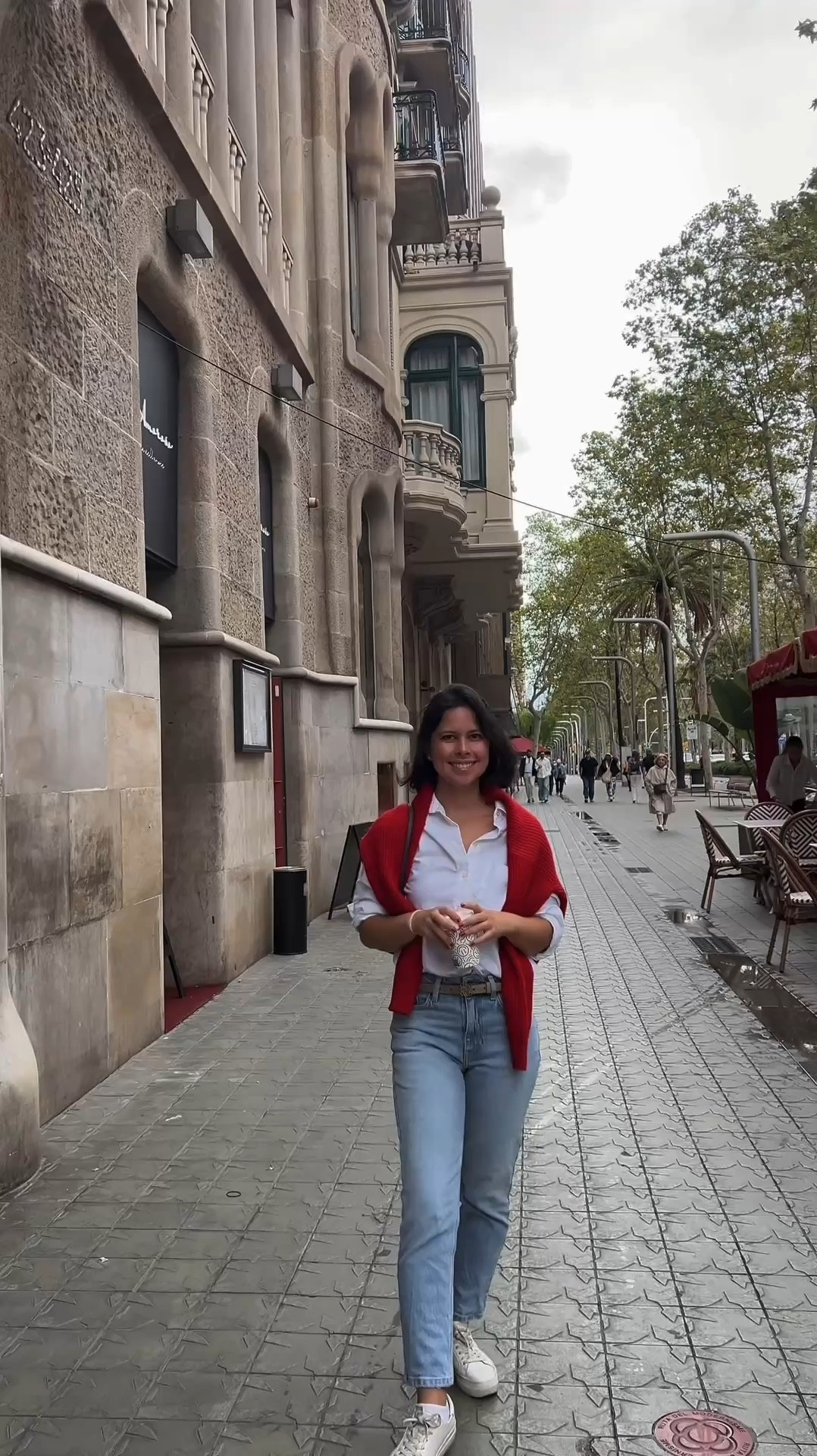 Fall in europe, fall outfits, jeans outfit 

#LTKSeasonal #LTKVideo #LTKFindsUnder100