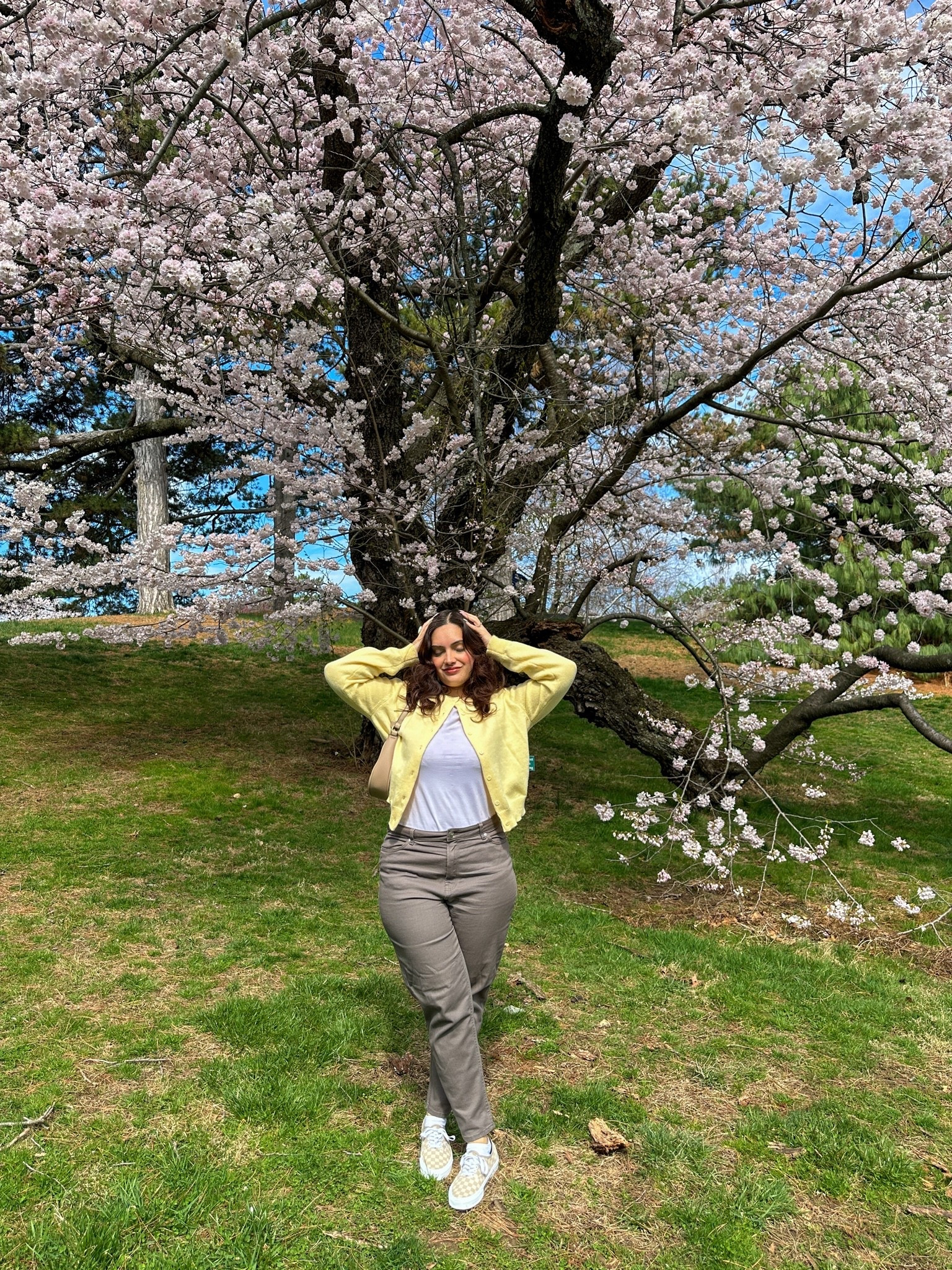 Spring fashion, spring style, spring outfits, spring outfit ideas, spring outfit Inspo, affordable fashion, twill pants, shein outfits, shein style, midsize fashion, midsize style, casual style, casual outfits, everyday outfit, simple fits, minimal style, vans sneakers, H&M outfits, H&M pants.

#LTKootd #LTKgrwm #LTKMidsize