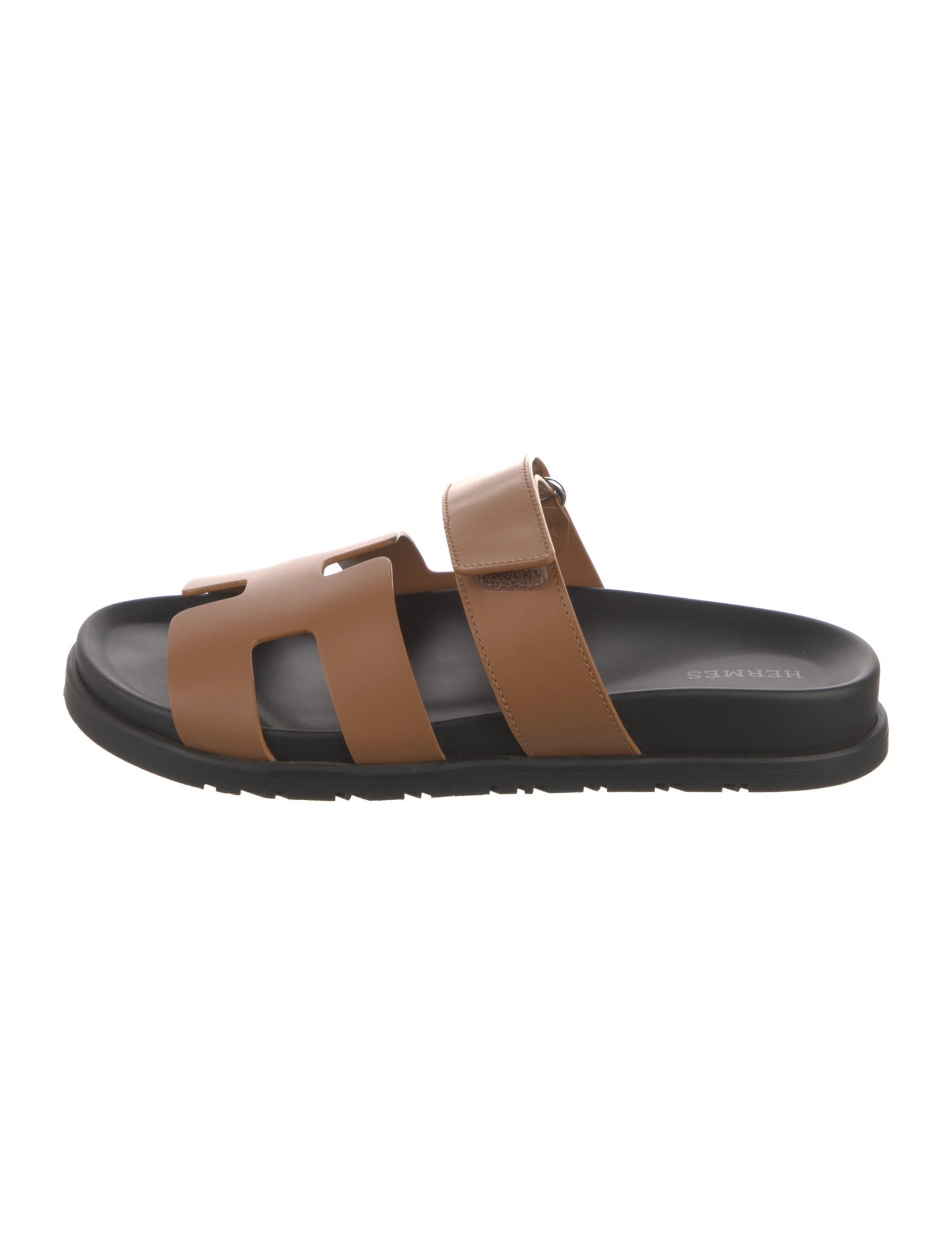 Chypre H Logo Slides | The RealReal