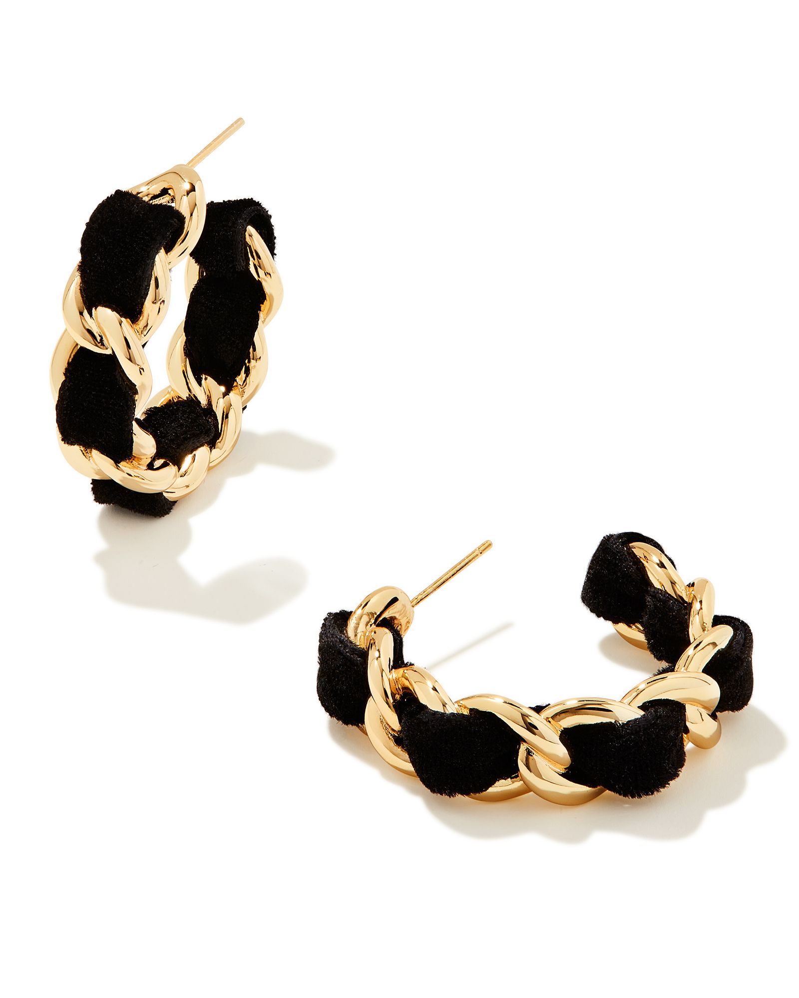 Everleigh Gold Velvet Hoop Earrings in Black | Kendra Scott