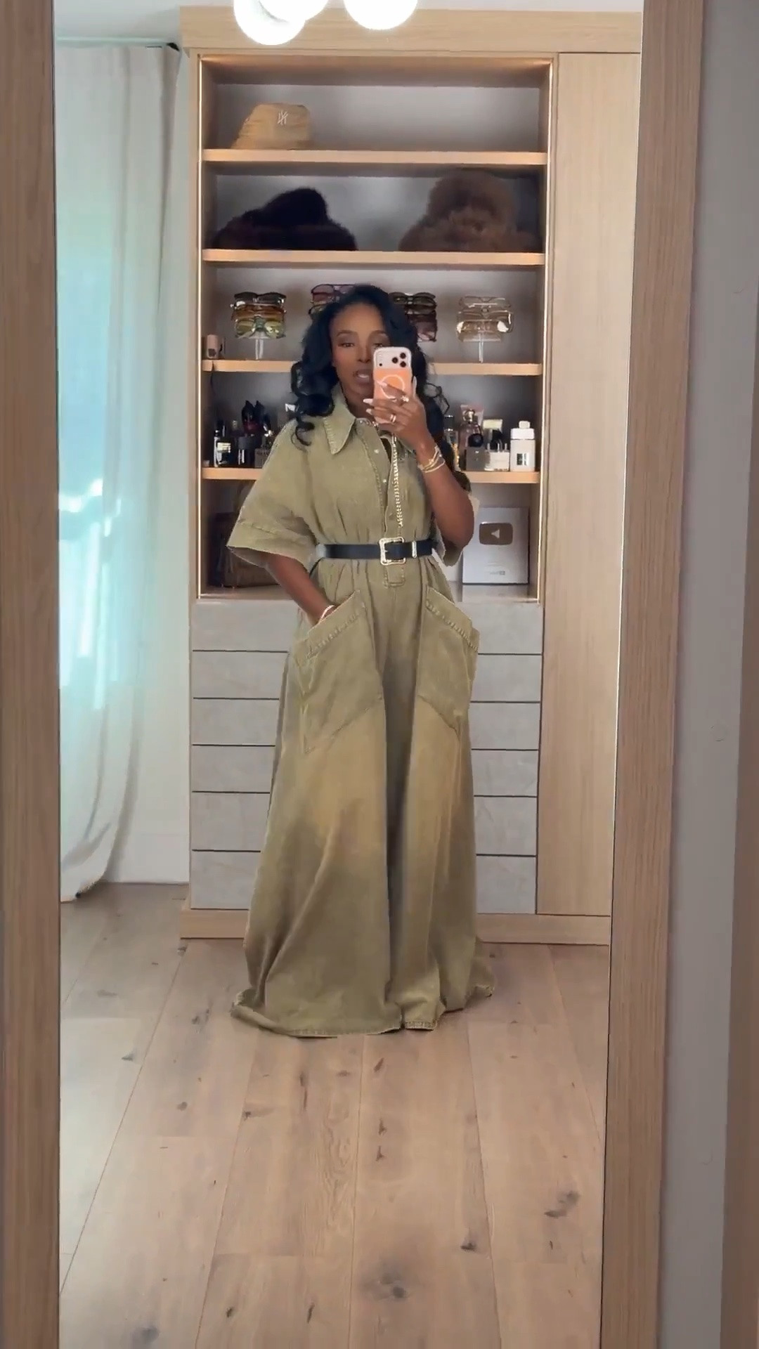 ONE & DONE 🤎

This oversized utility jumpsuit is the definition of effortless cool. The relaxed wide-leg fit, oversized pockets and washed olive tone make it such an easy statement piece—just add heels and accessories and the outfit is DONE.

utility jumpsuit outfit, oversized jumpsuit, wide leg jumpsuit, olive fall outfit, effortless street style

Wearing: Size Small | 5’4” | 140 lbs | 34D-27-40

📲 Download the FREE LTK app & follow me (@kirasfashionfinds) to shop all my daily finds.

#LTKPetite #LTKStyle