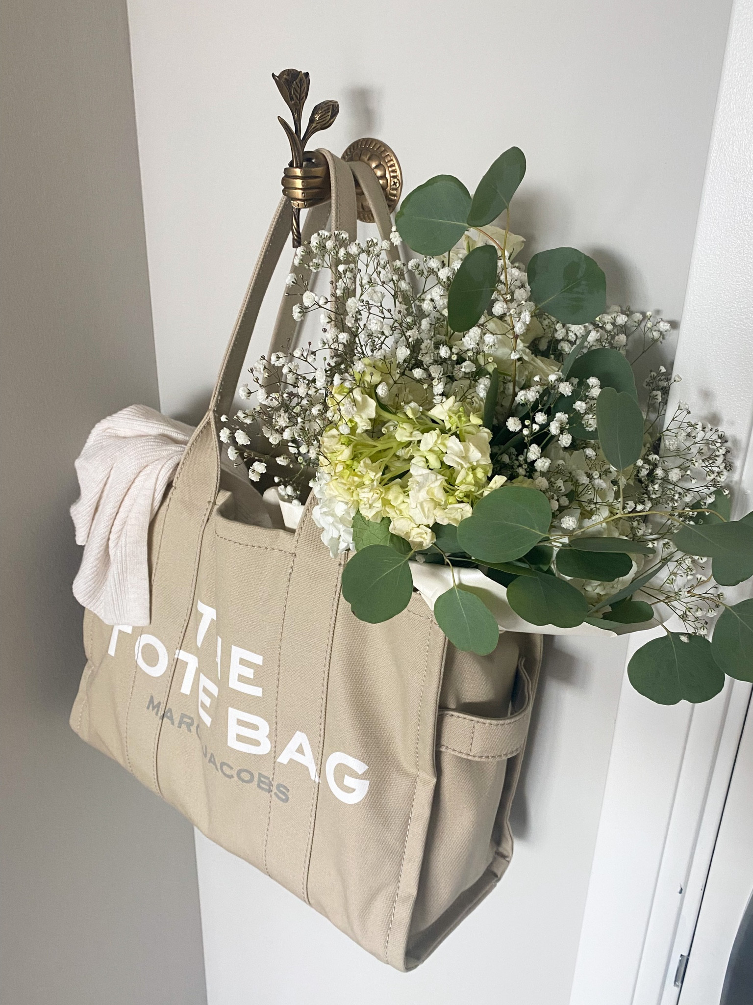 The most adorable gold entryway hook from Anthropologie! 
-
Home decor, marc Jacobs tote

#LTKhome #LTKitbag #LTKfindsunder50