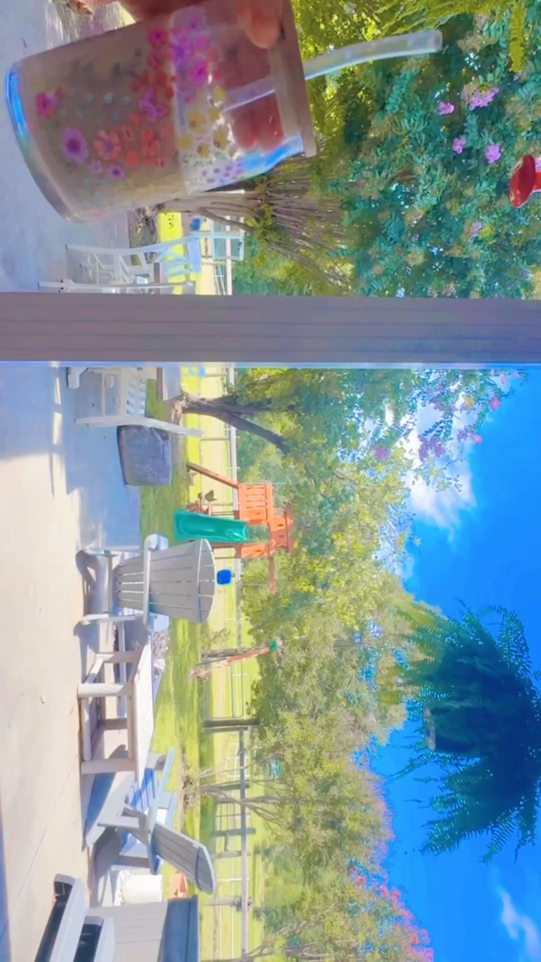Today’s naptime iced coffee 🧋 on the back porch 🐓🌾 is making me think of Dolly 🦋 - all the happy colors and buttteflies hehe 🌈