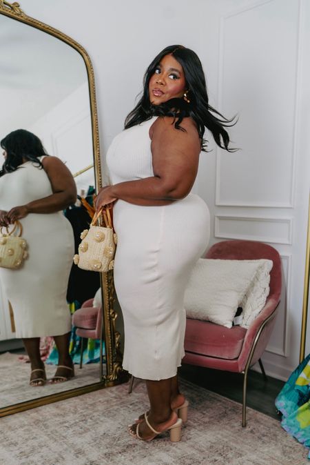 Spring fashion favorites you didn’t know you needed. I curated a couple dresses and sets all under $50! 

Wearing XL-XXL with shapewear. 


sale alert, spring, summer, plus size outfit inspo, midi dress, shapewear, neutrals, spring colors, wedding guest dresses

#LTKfindsunder100 #LTKplussize #LTKfindsunder50