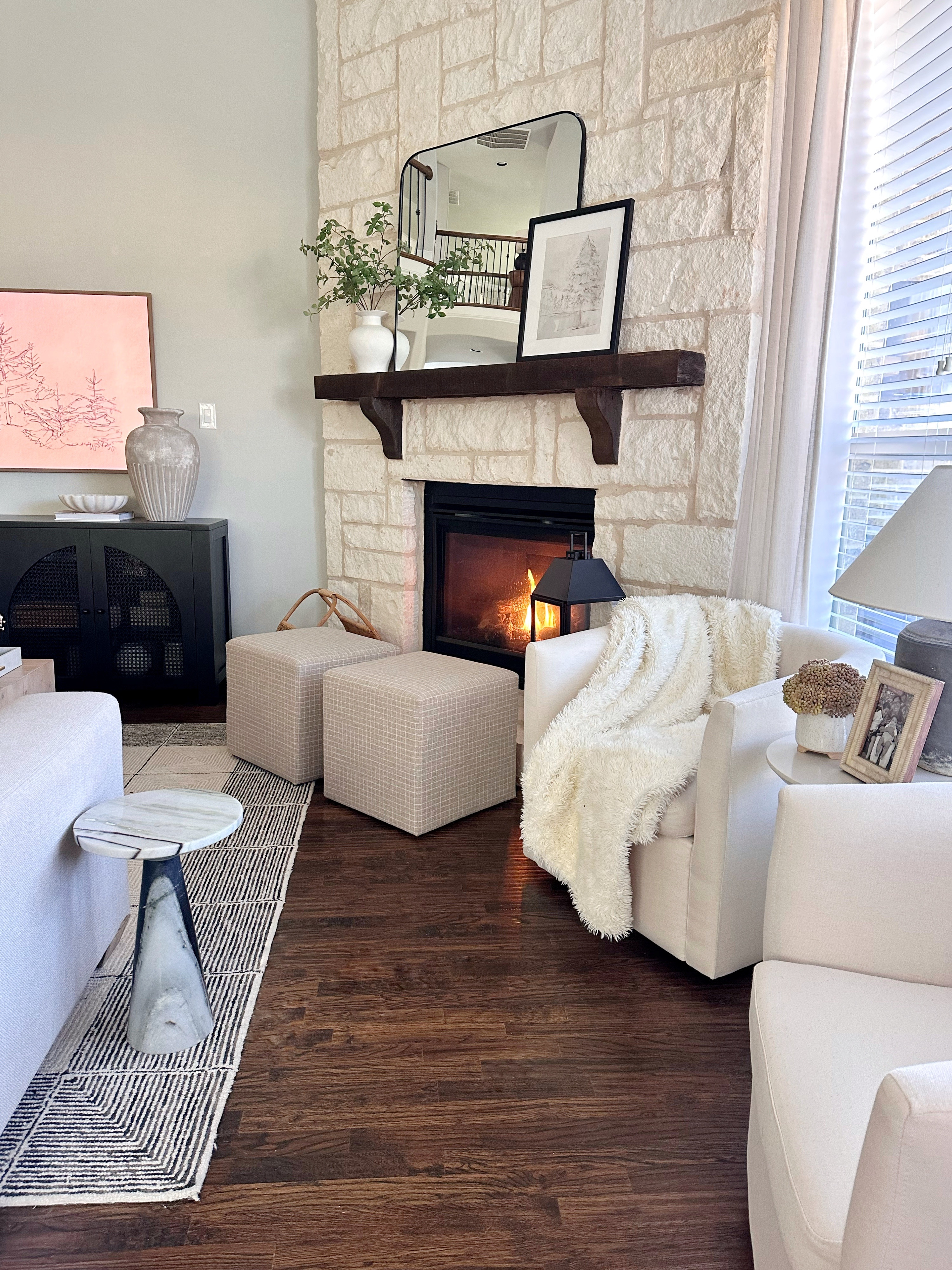 Living room/fireplace decor

#LTKHome #LTKStyleTip