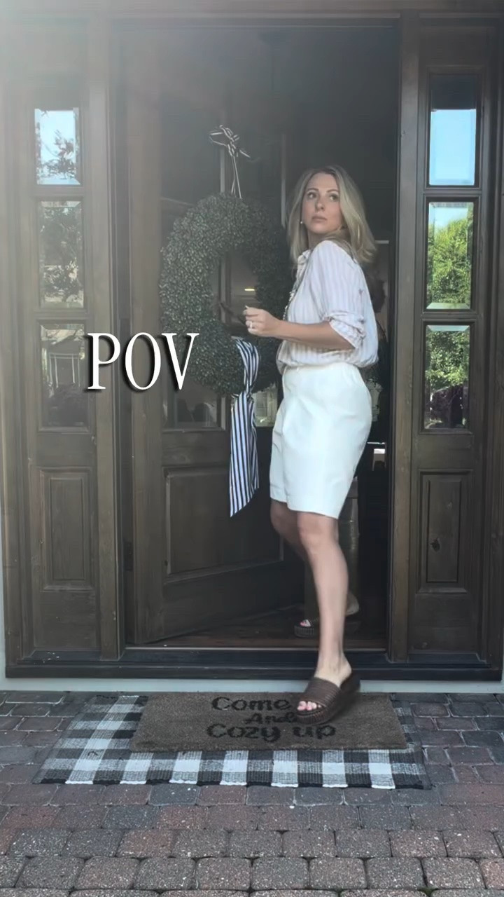 Proof that summer style can be comfortable and chic ☀️

Three outfits for the moms who still want to feel like themselves.

Comment LINKS for outfit details 🤍

#MillennialMomStyle #ClassicStyle #SummerOutfits #ElevatedEverydayStyle #MomFashion