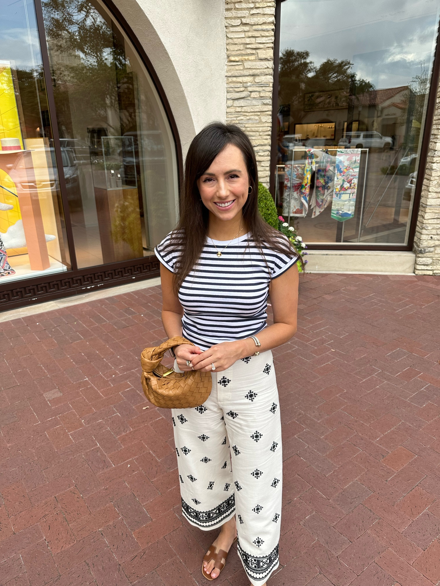 Zara outfit   



#LTKSeasonal #LTKFindsUnder100 #LTKStyleTip