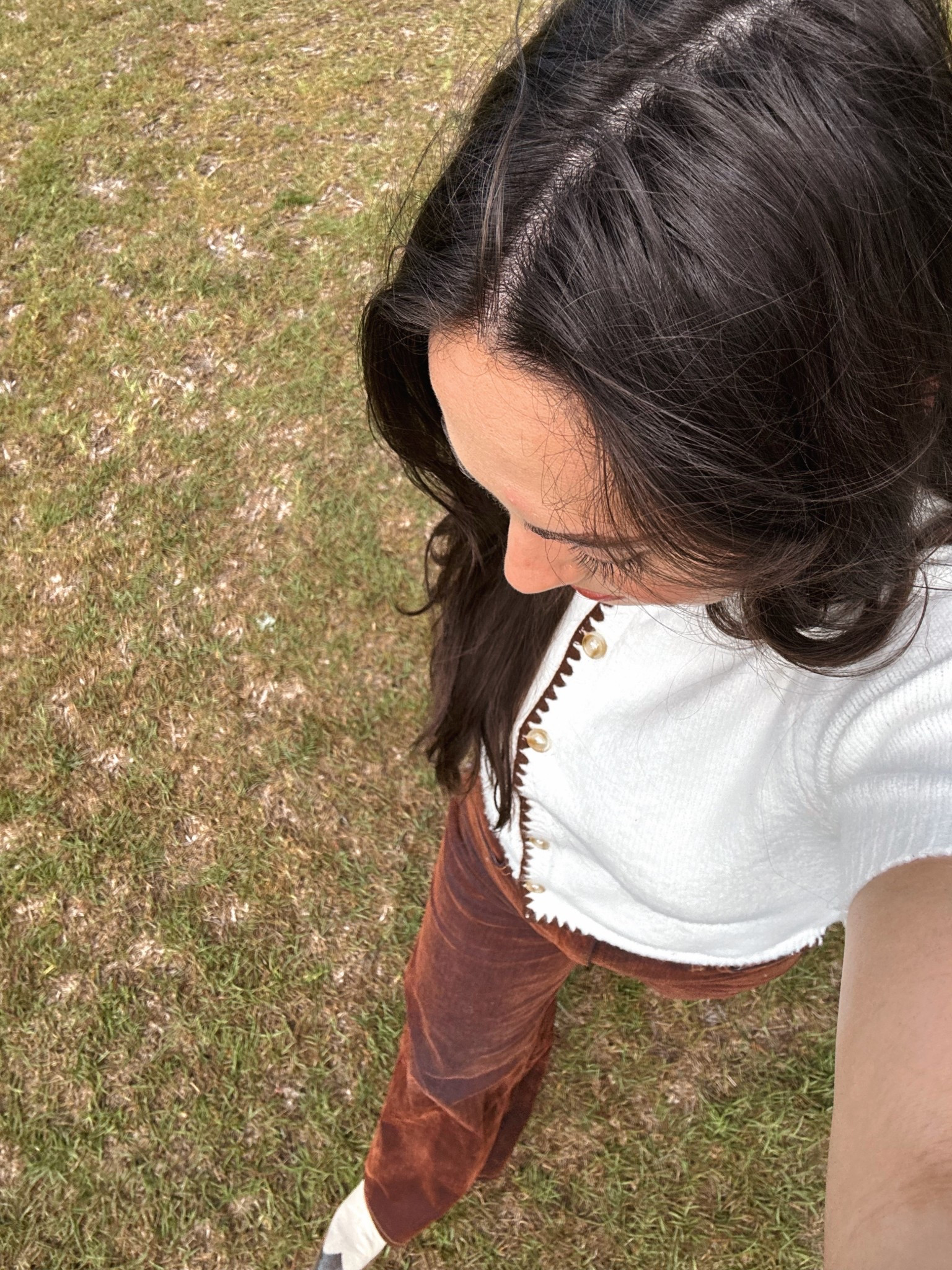 White top and bag are from Marshall’s also unfortunately I can’t find them. Jeans I’m wearing a 25waist 30 length 