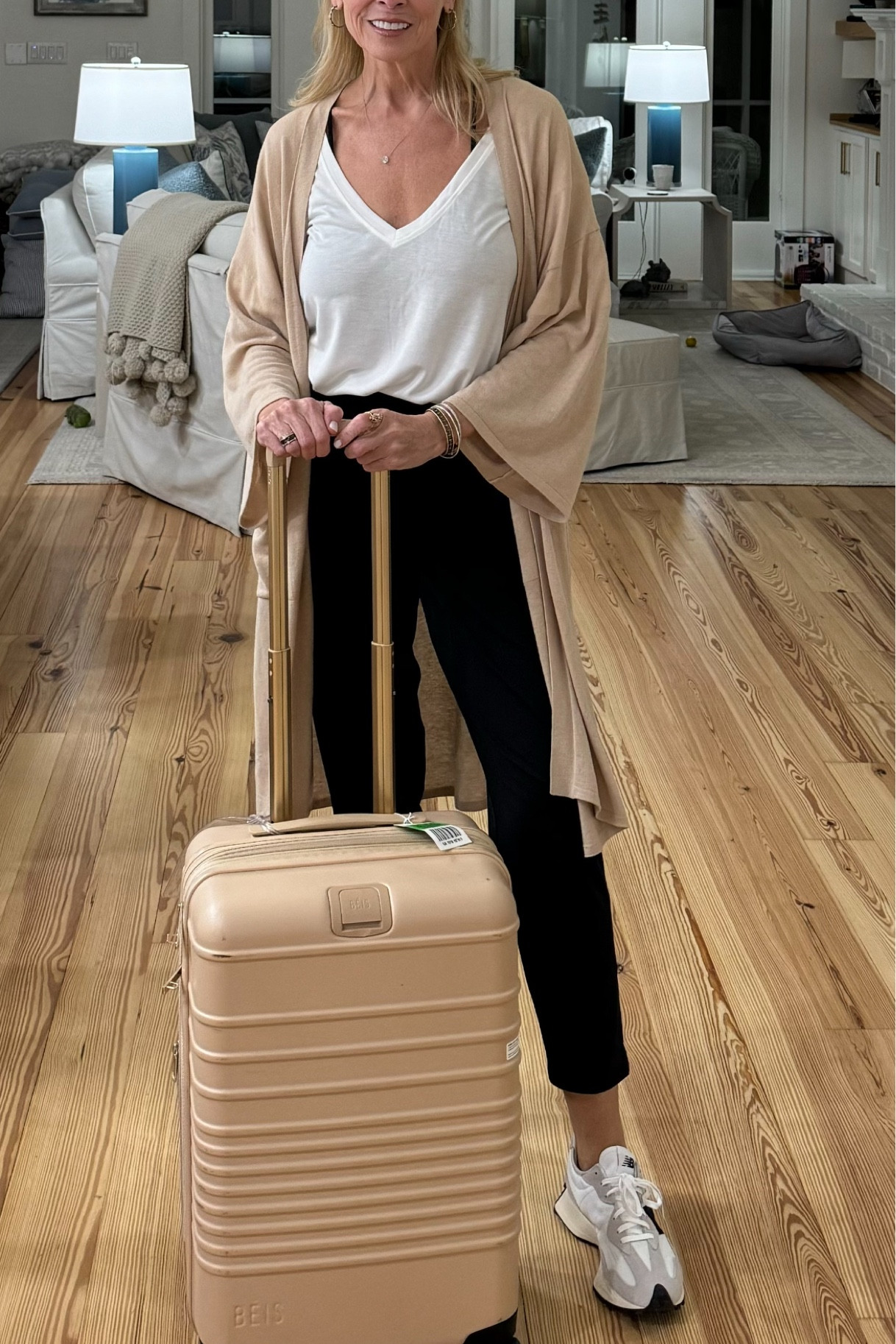 Easy travel, outfit, and luggage
#TravelWear #GolfClothes #FavoriteKicks #NeutralTennisShoes #beisluggage 
#Outwear