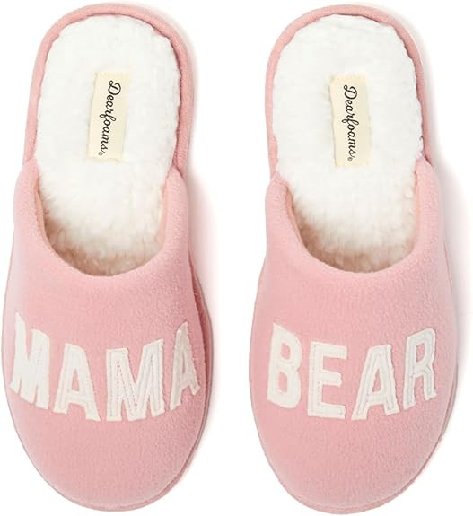 Dearfoams Women's Mama Bear Matching Family Gifts for Mom Clog | Amazon (US)