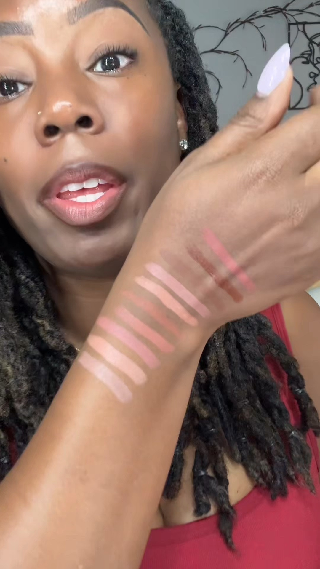 Full nude lip collection in one set 😍 The ColourPop Lippie Stix Vault gives you creamy, matte, non-drying lipsticks in versatile everyday shades—perfect for soft glam, natural makeup, or bold lip combos. Easy to apply, smooth finish, and ideal for building your go-to lip wardrobe.

#colourpop #lippiestix #nudelip #lipstickcollection #tiktokshopfinds

#LTKmomlife #LTKselfcare #LTKBeauty