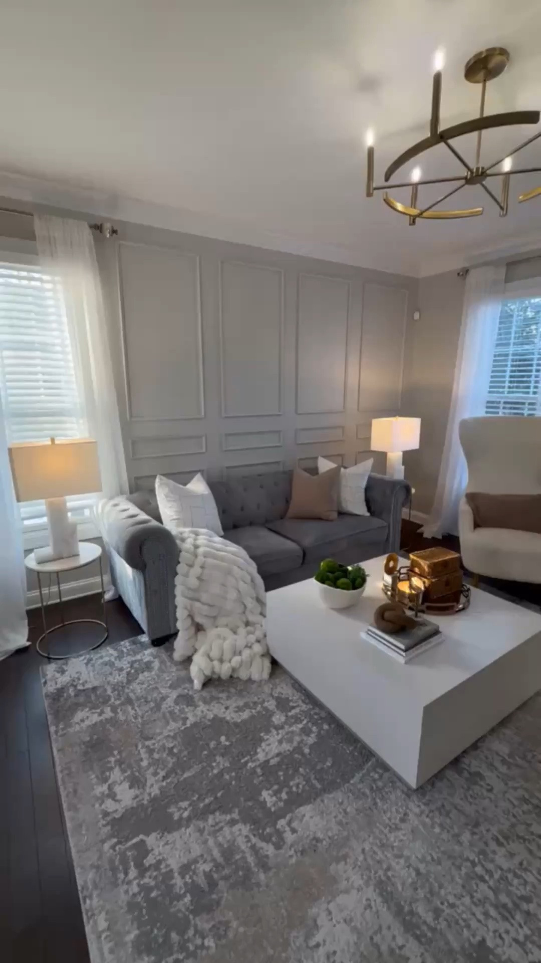 Light and airy living room styling ideas

#LTKHome #LTKSaleAlert