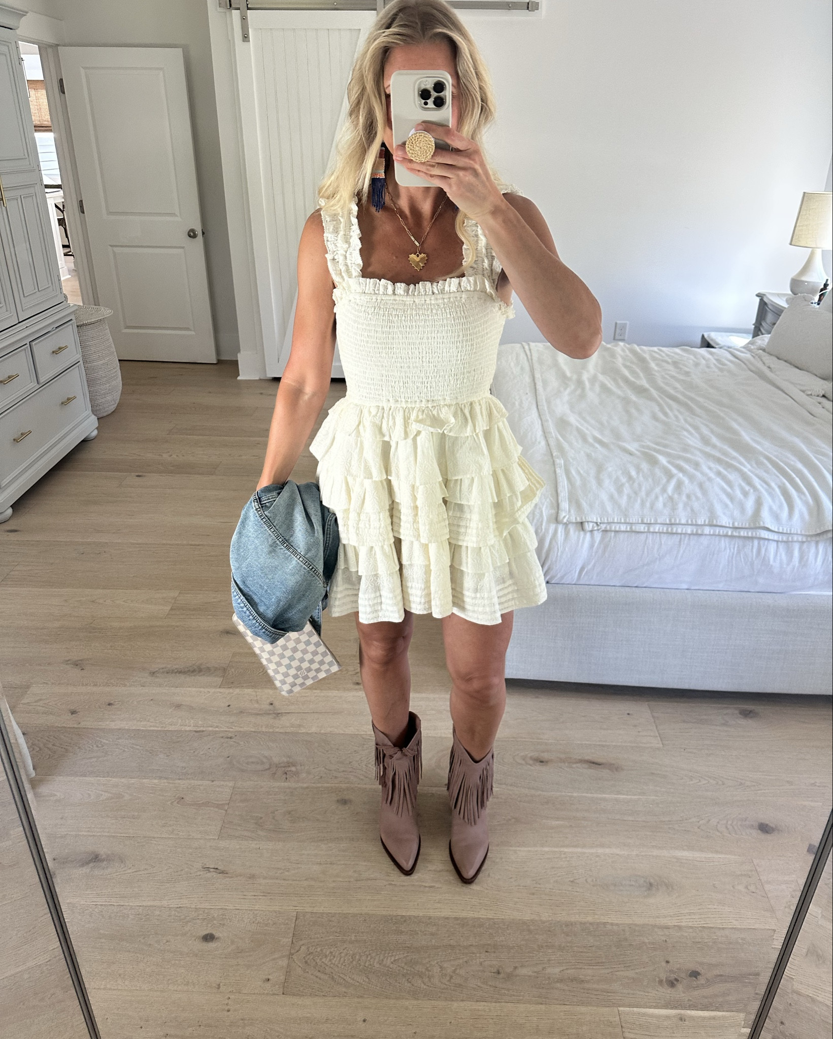 Headed to my first rodeo and so excited to wear my new cowboy boots my husband gifted me for my birthday!! This dress is a go to for country concerts. My dress is currently sold out but I found similar ones that will cost a lot less 🥳


#LTKShoeCrush #LTKOver40 #LTKSaleAlert