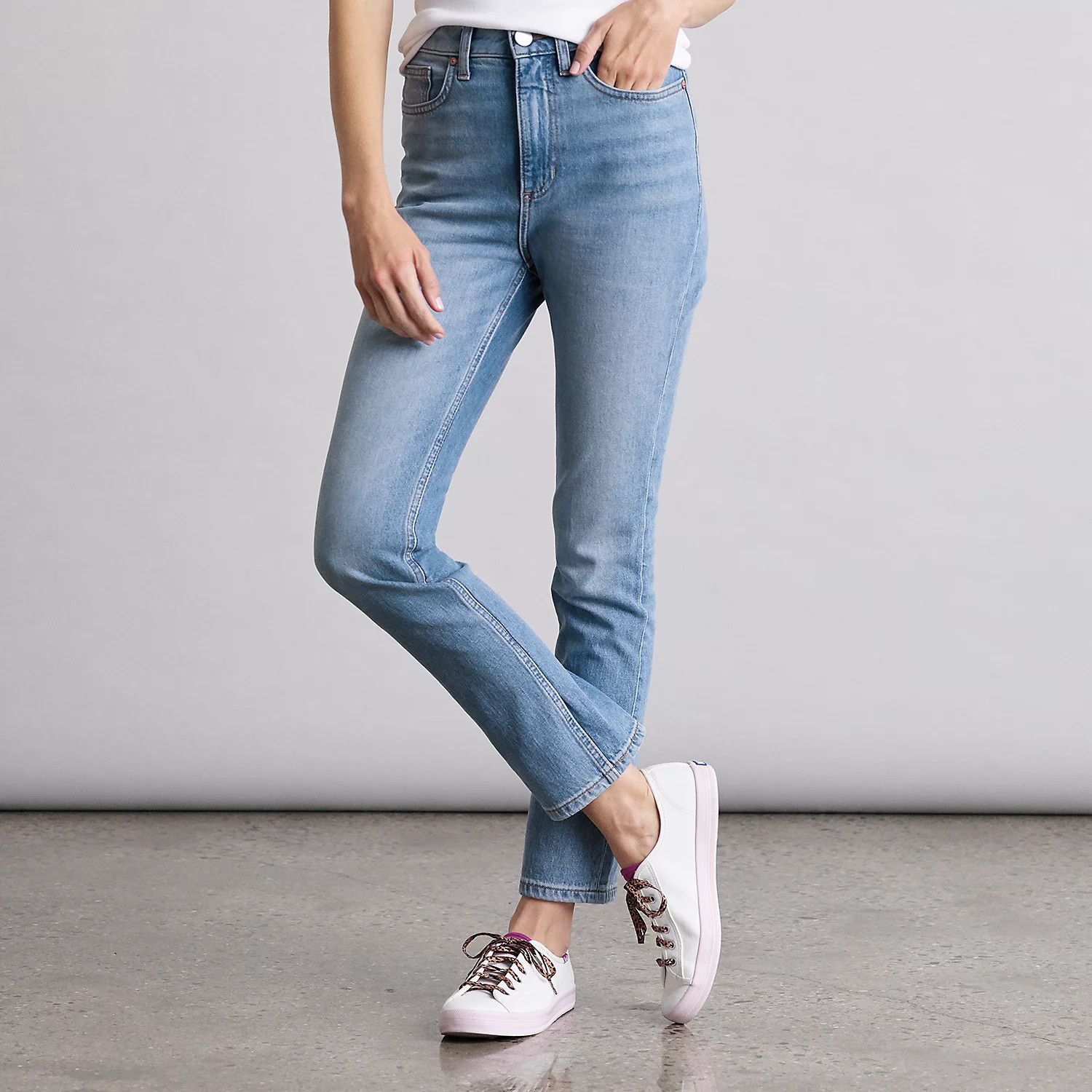 Women's Elizabeth and James High-Waisted Vintage Straight Jeans | Kohl's