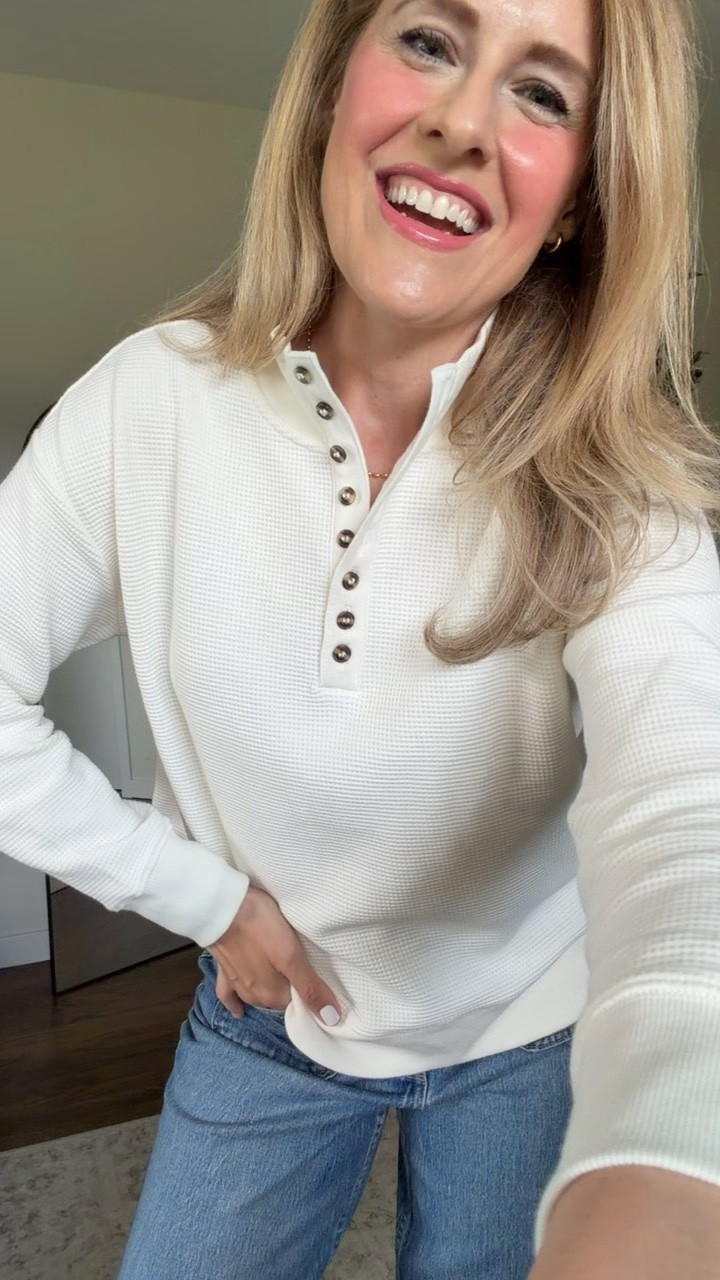 Henley is IN STORE ONLY, I’ll update as soon as I see these go online! They’re so good, several colors, fit true to size I’m in a small. Worth a Walmart run! #walmartfashion

#LTKOver40