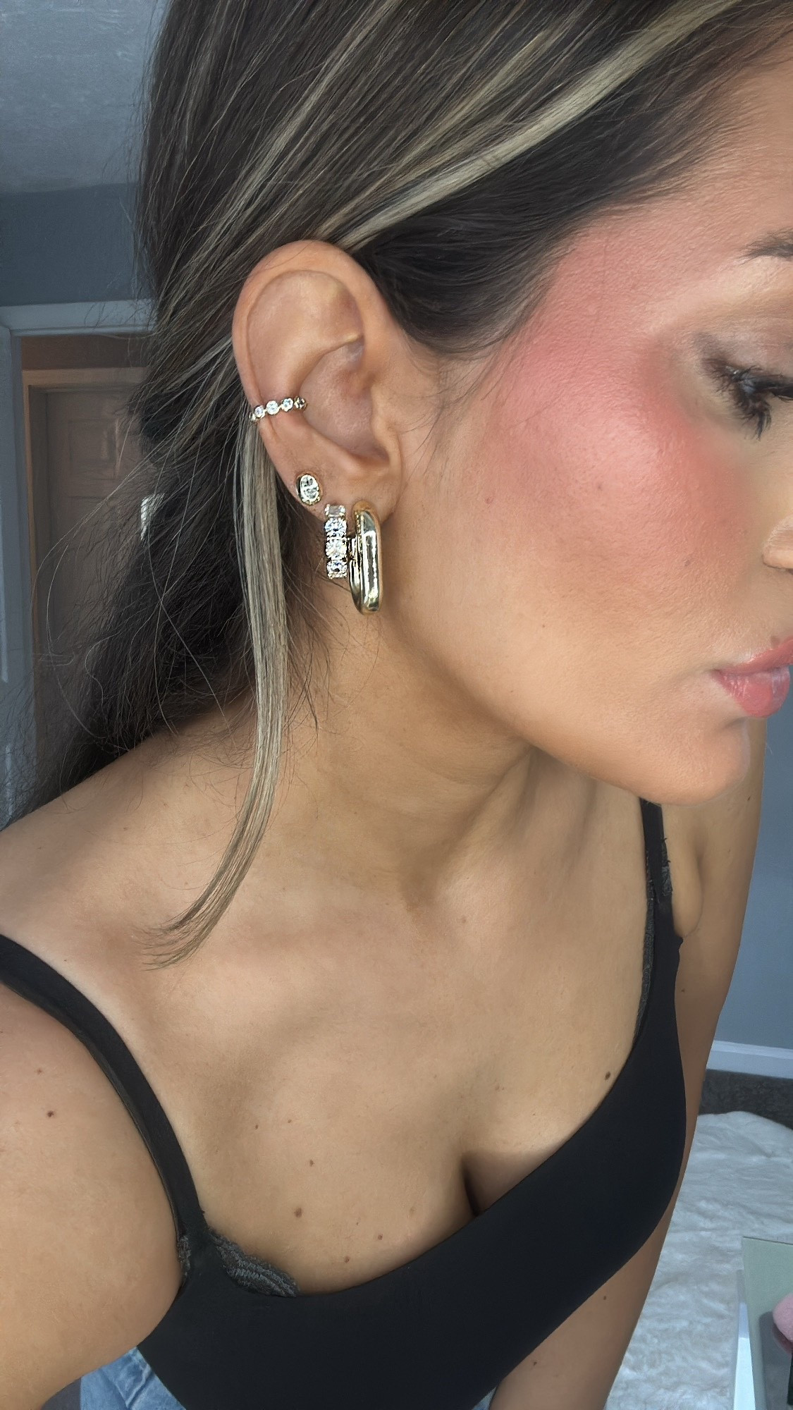 Today’s ear stack 🤌🏼

Save 15% Site Wide with code RACHELR 

#LTKParties #LTKWorkwear #LTKFindsUnder100