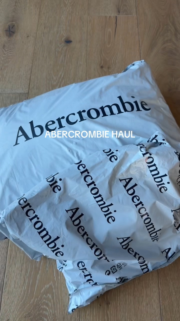 Abercrombie Haul ✨ I will have these on my LTK! I will post a try on soon 🤍

#LTKU #LTKSaleAlert #LTKootd