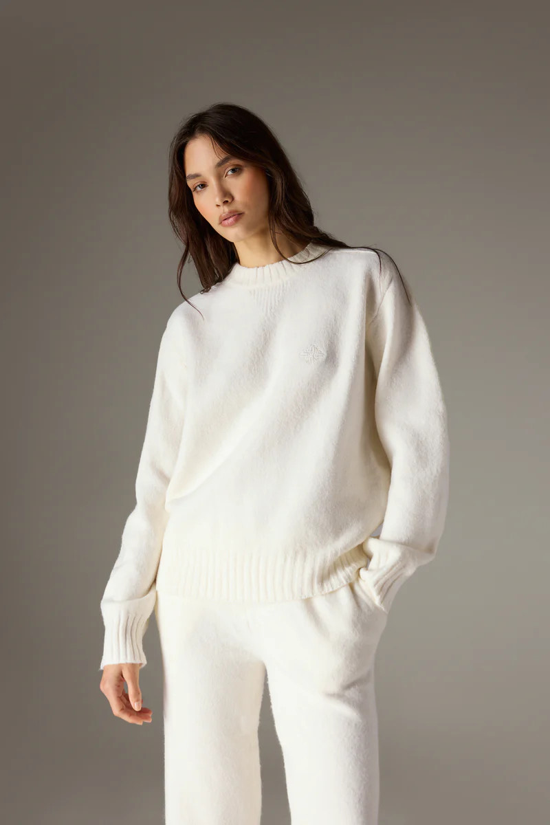 FLUFFY KNIT EMBLEM EMBROIDERED CREW - OFF WHITE | The Couture Club