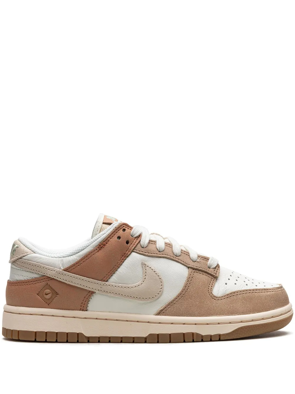 Nike Dunk Low SE "Australia" Sneakers - Farfetch | Farfetch Global