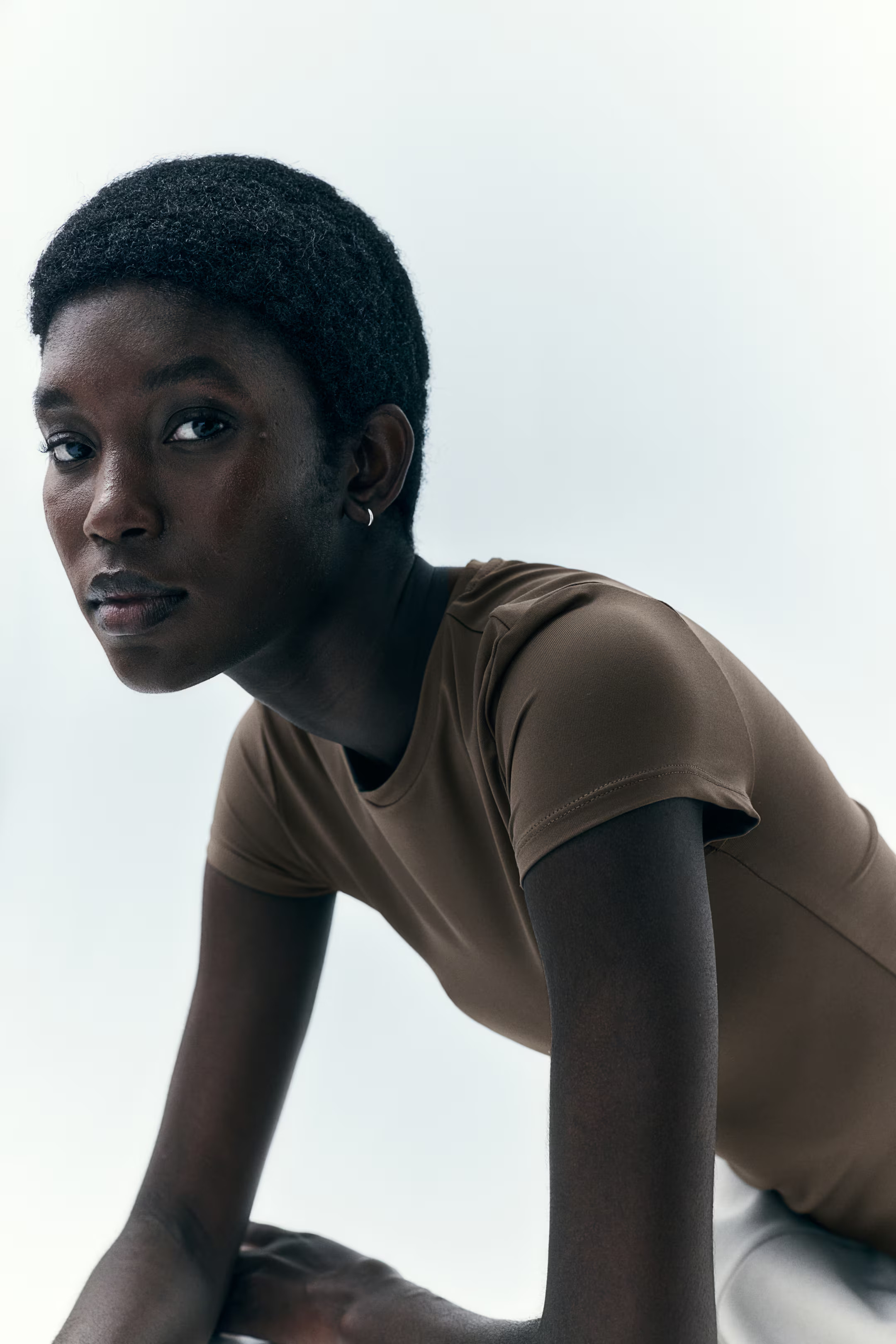 Fitted microfibre T-shirt | H&M (UK, MY, IN, SG, PH, TW, HK)
