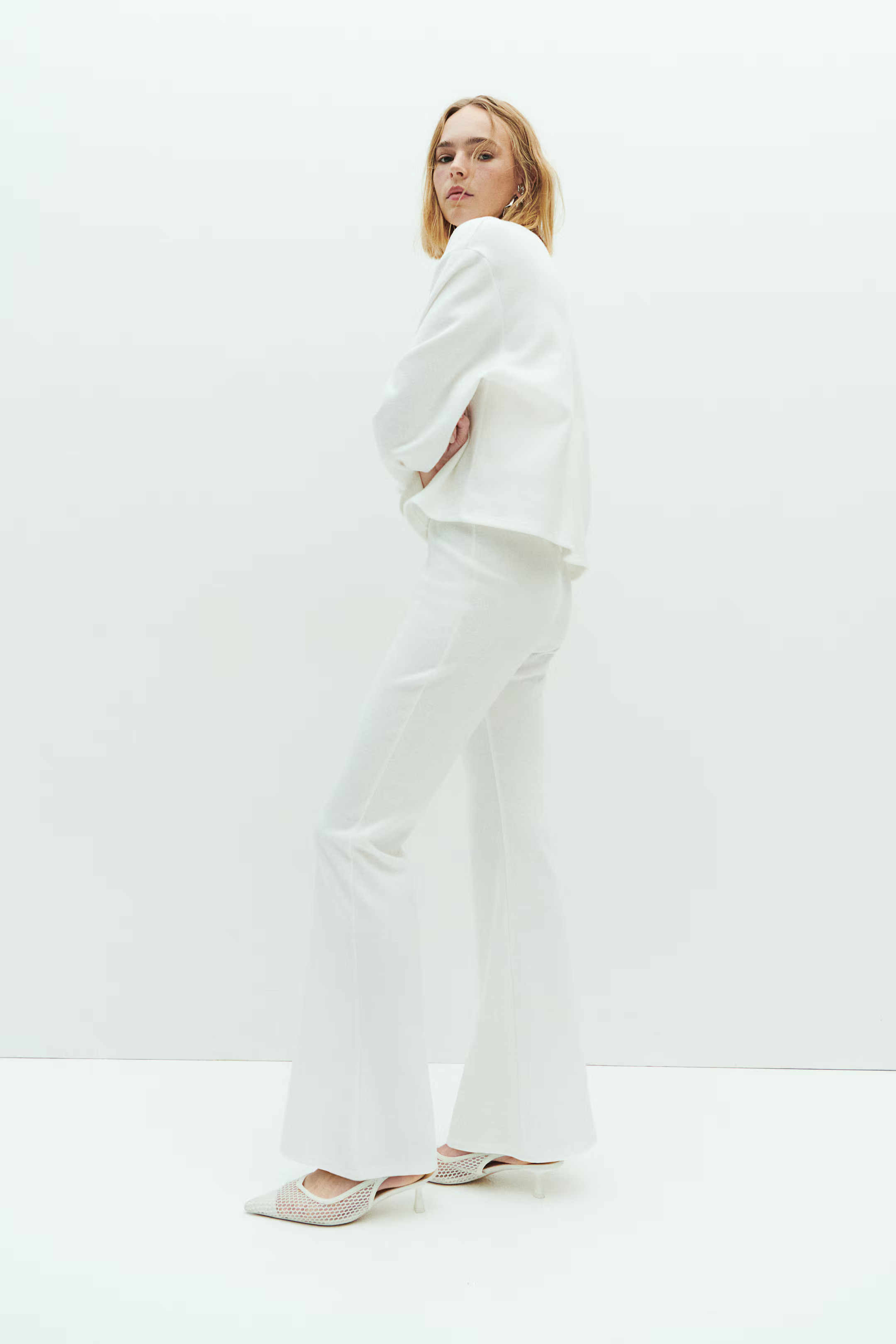 Flared Fine-Knit Leggings - Cream - Ladies | H&M US | H&M (US + CA)