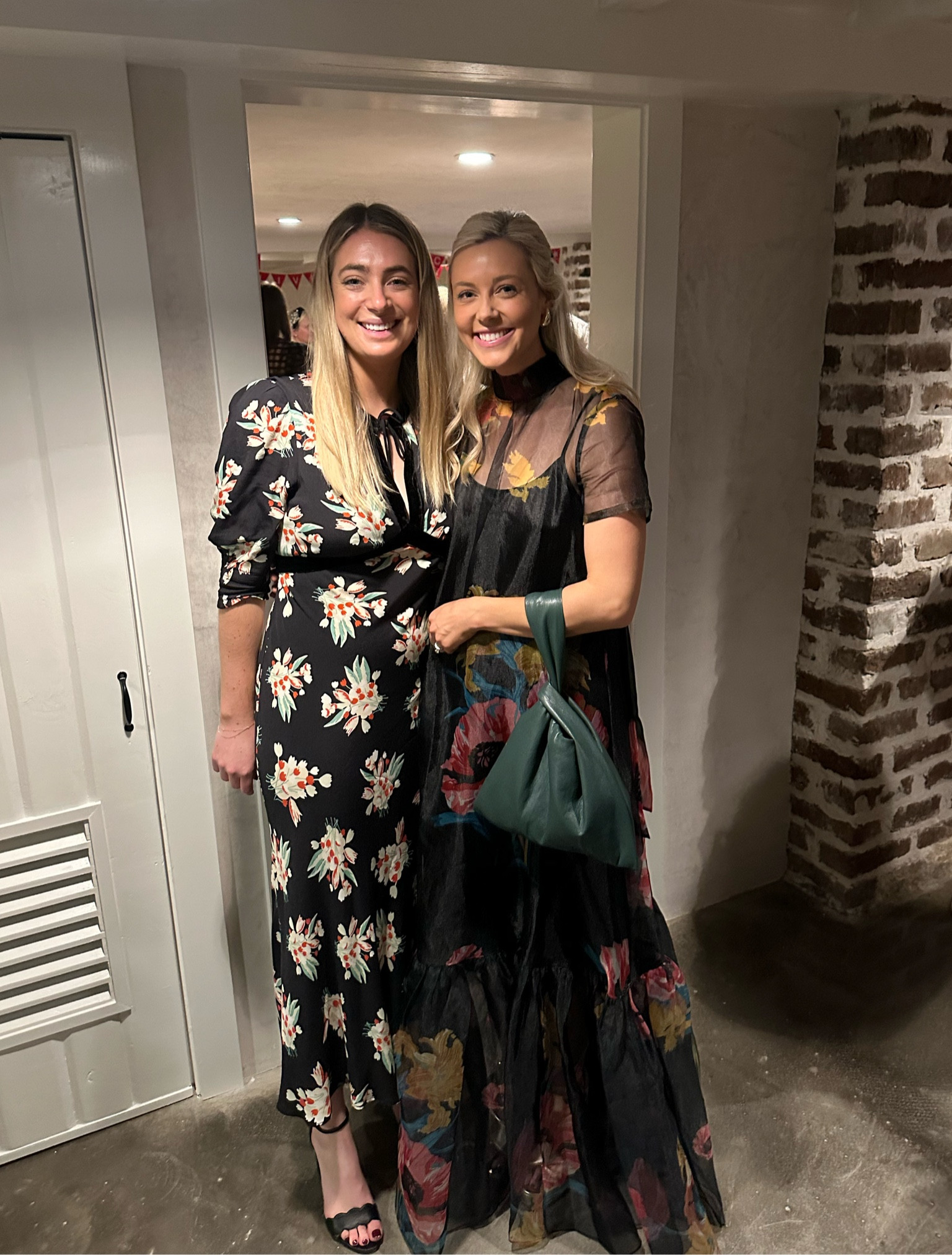 Holiday dress! Obsessed with this one and would be a perfect option for NYE too! 

#LTKHoliday #LTKSeasonal #LTKparties