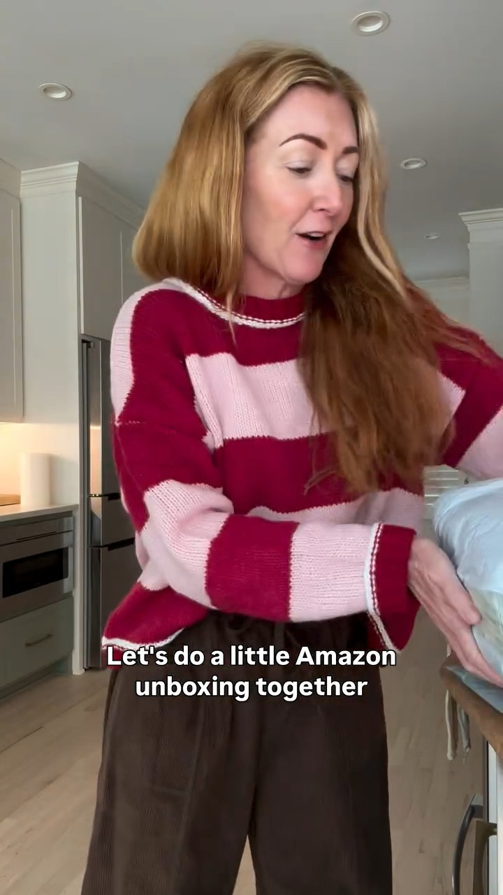 ✨ Today’s haul has a little bit of everything — cozy sweaters, a luxe-looking cable knit, a shockingly good dress moment, a rain jacket that packs like a dream, and a few tops that are instant outfit makers. And yes… one Free People “dupe” that was absolutely no bueno 😂

#amazonfinds #amazonfashion #midlifestyle #over40style #unboxingreel @amazonfashion @amazoninfluencerprogram

#LTKOver40 #LTKdayinmylife #LTKFindsUnder50