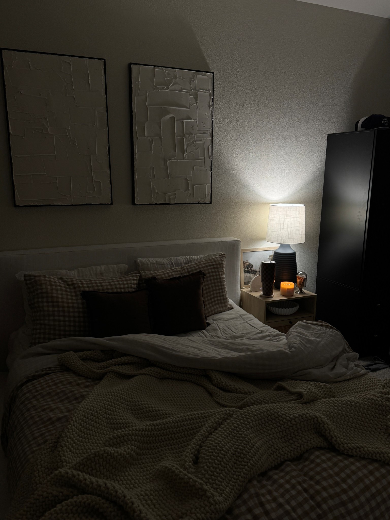 Cozy nights at home>>🧸✨

#LTKSeasonal #LTKHome